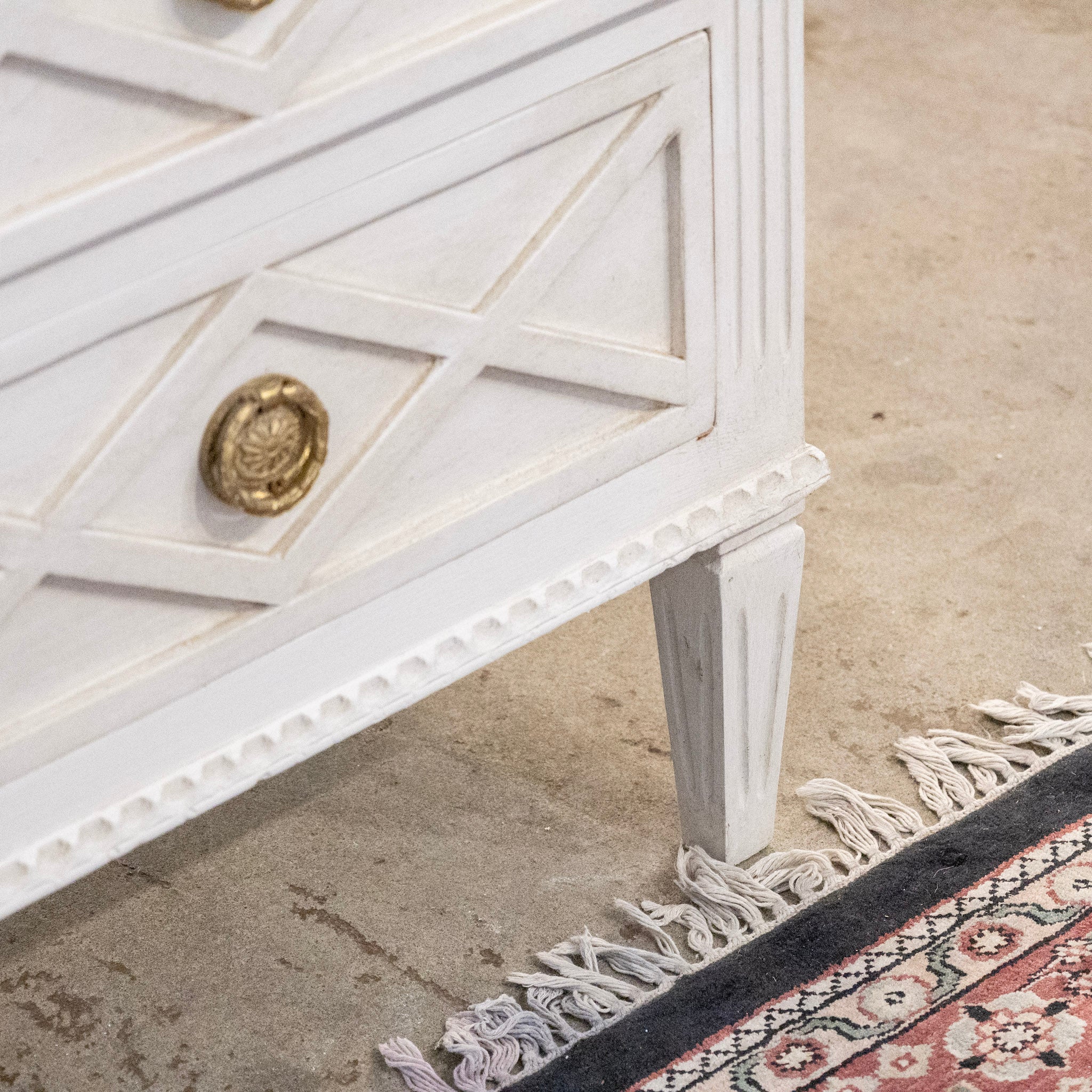 Swedish 3-Drawer Chest – Diamond Trim in Dove White - Image 8