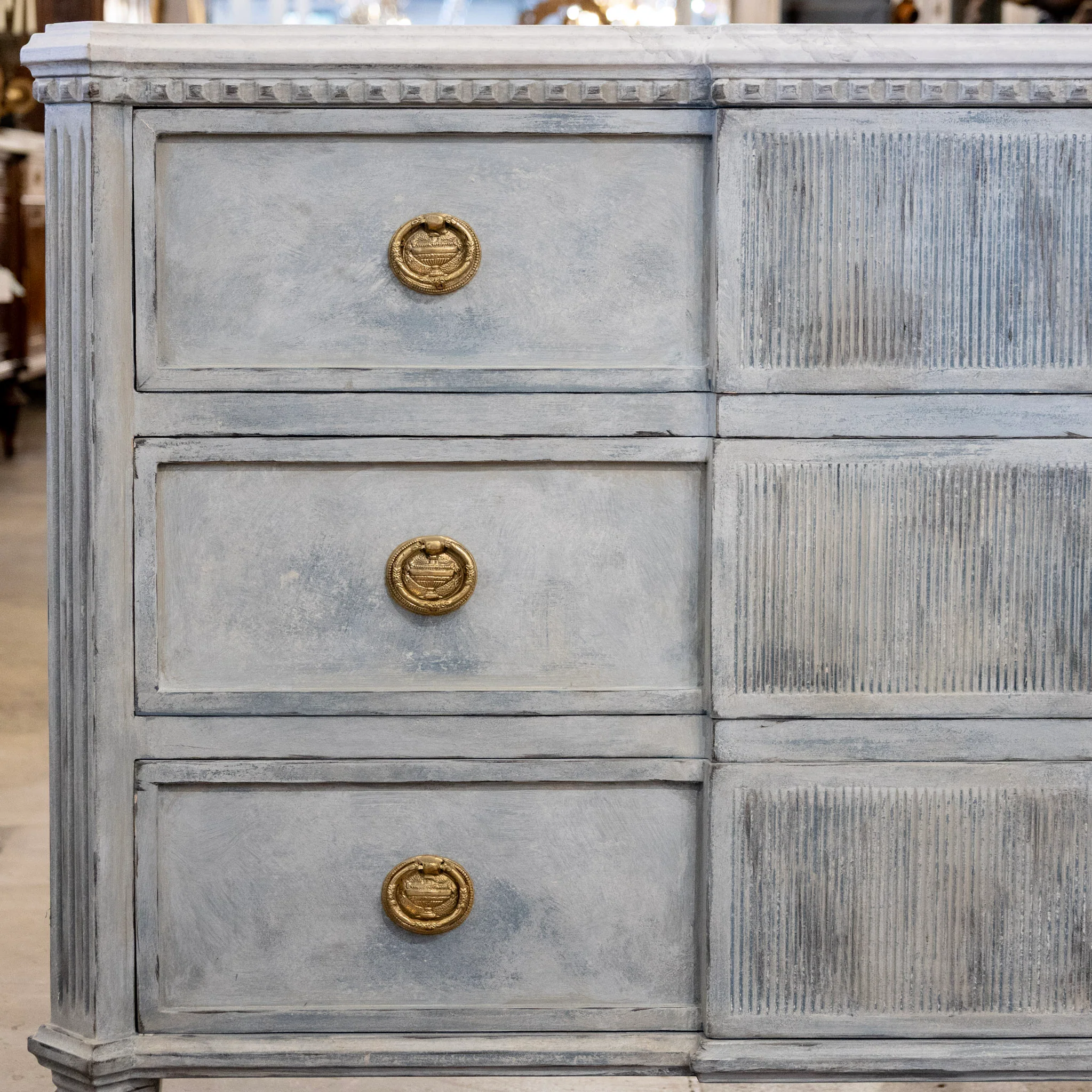 Swedish 3-Drawer Chest – Distressed Blue Finish & Faux Marble Top - Image 5
