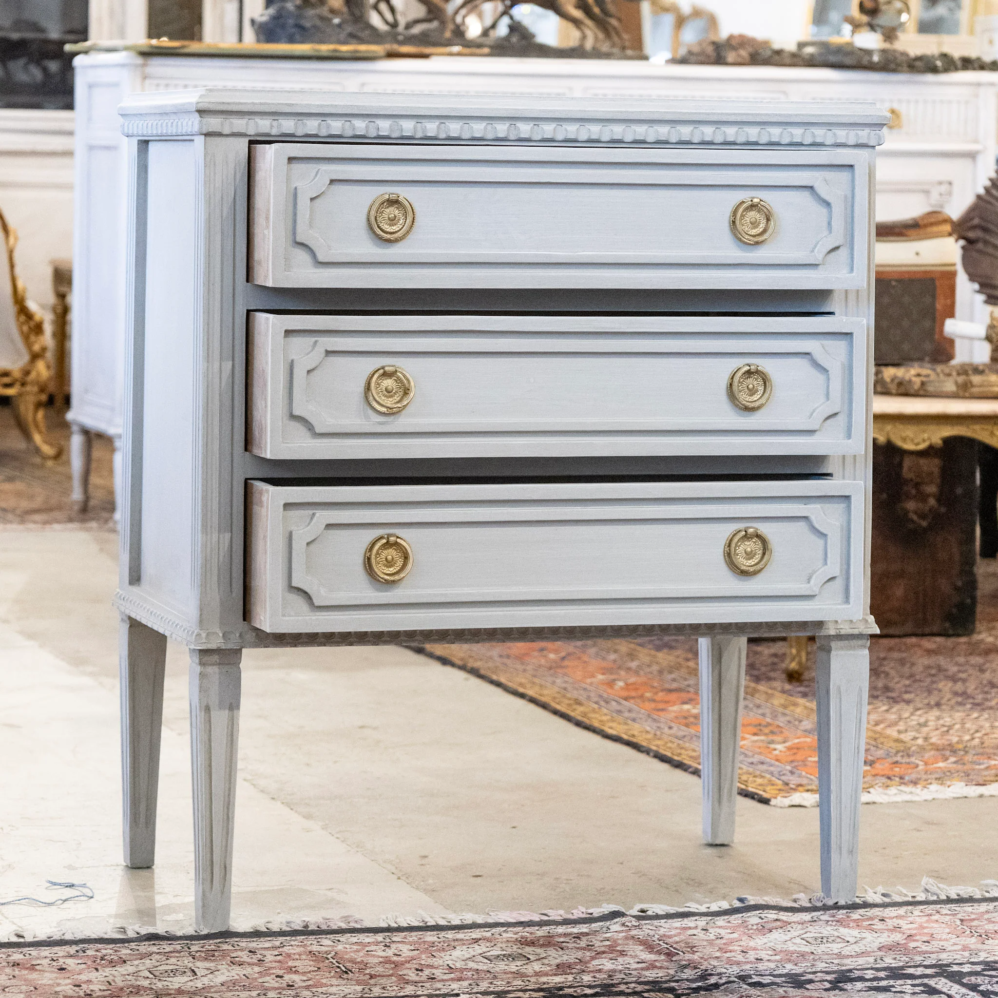 Swedish 3-Drawer Chest – Open Trim & Tall Legs in French Grey - Image 3