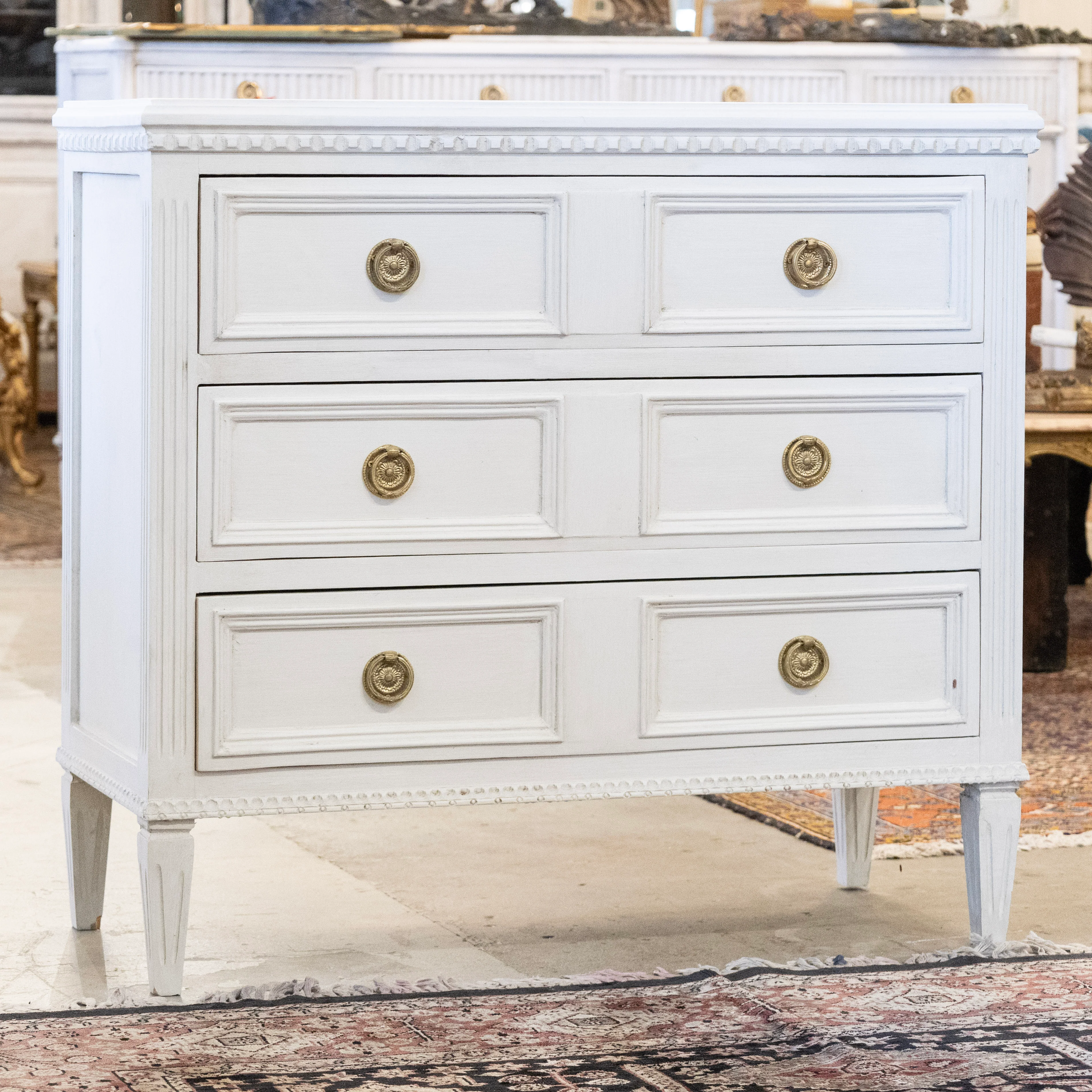 Swedish 3-Drawer Chest – Raised Panel Drawers & Fluted Legs in Dove White - Image 2