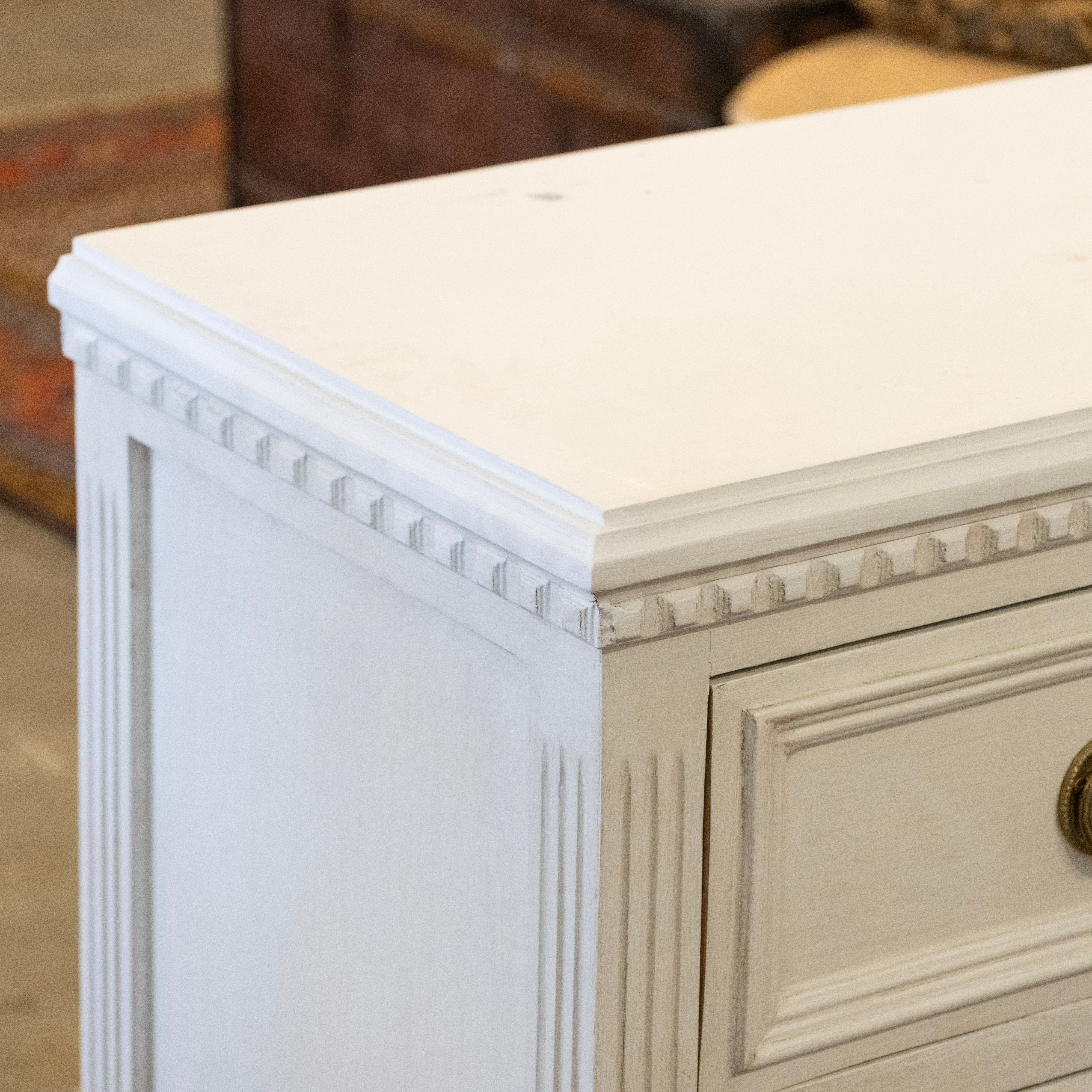 Swedish 3-Drawer Chest – Raised Panel Drawers & Fluted Legs in Dove White - Image 7