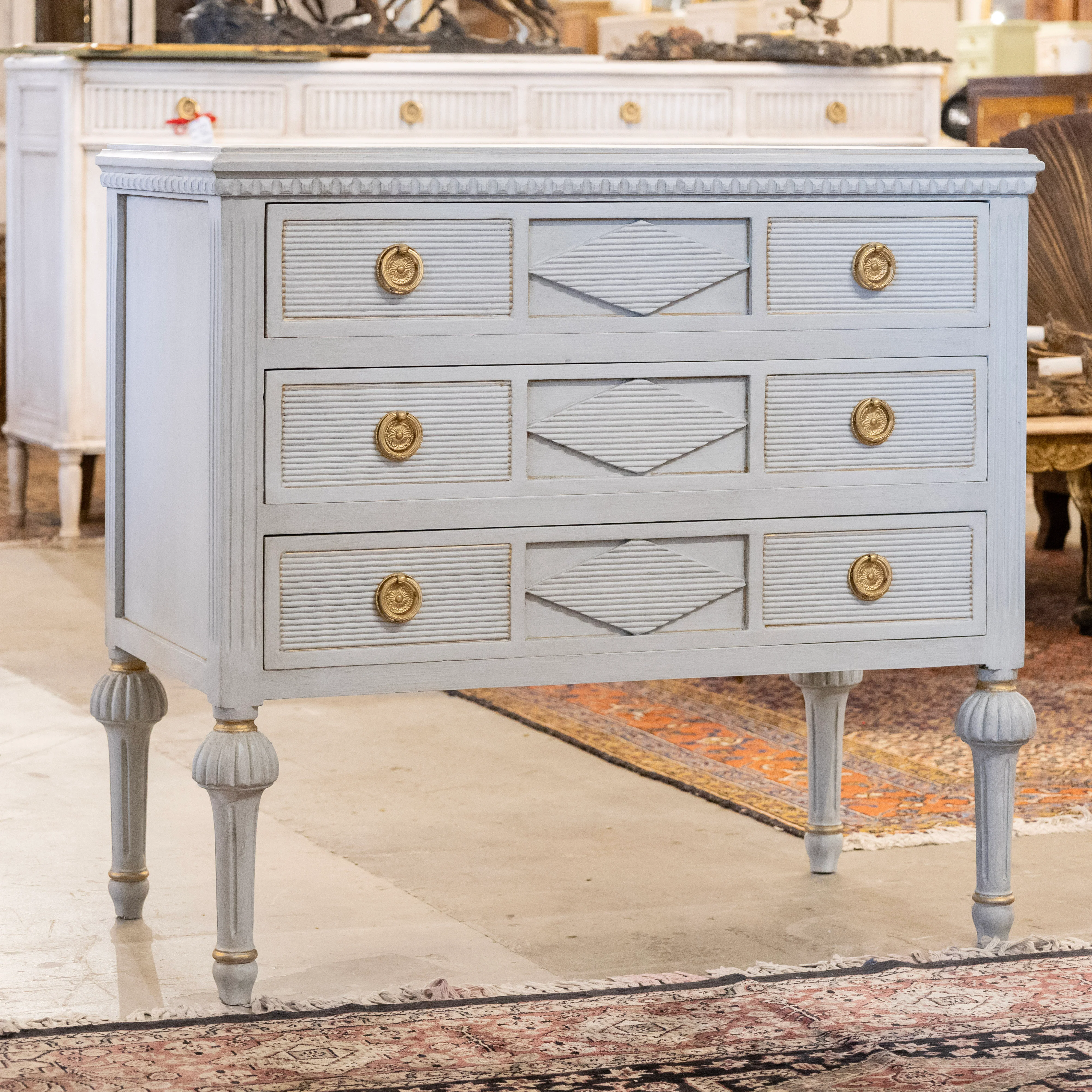 Swedish 3-Drawer Chest – Reeded & Diamond Carved Trim in French Grey - Image 2
