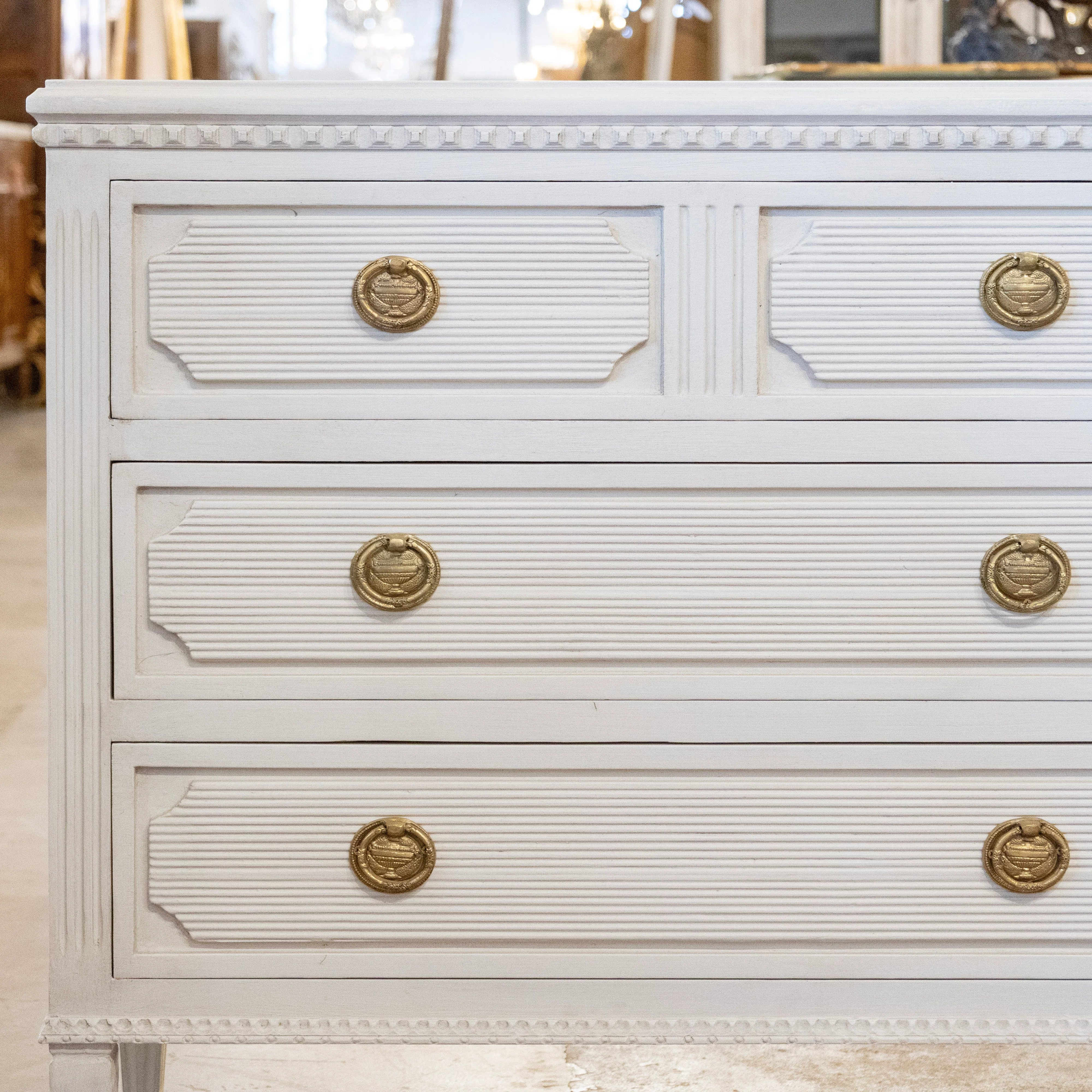 Swedish 3-Drawer Chest – Reeded & Fluted Trim in Dove White - Image 4
