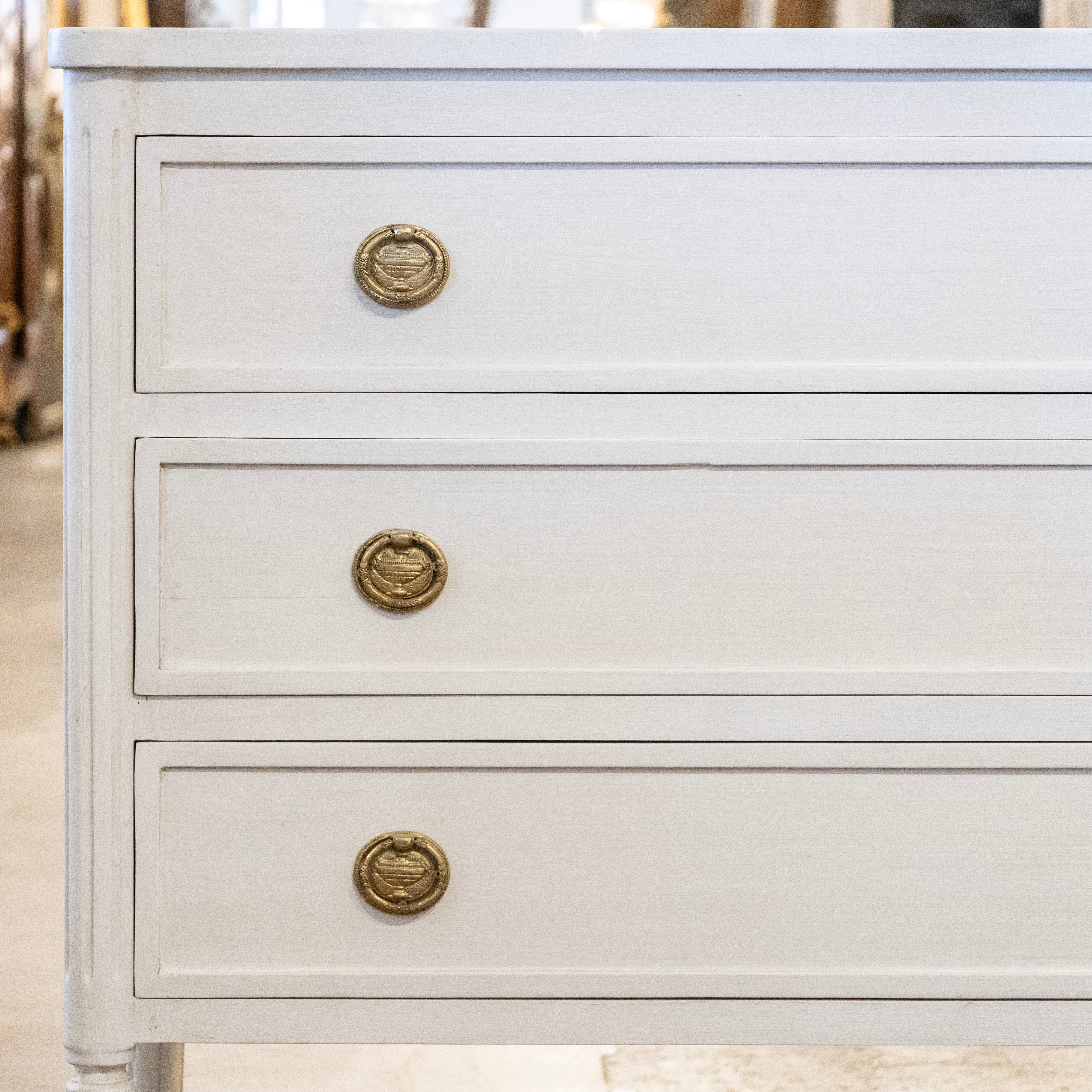 Swedish 3-Drawer Chest – Rounded Corners & Brass Pulls in Dove White - Image 4