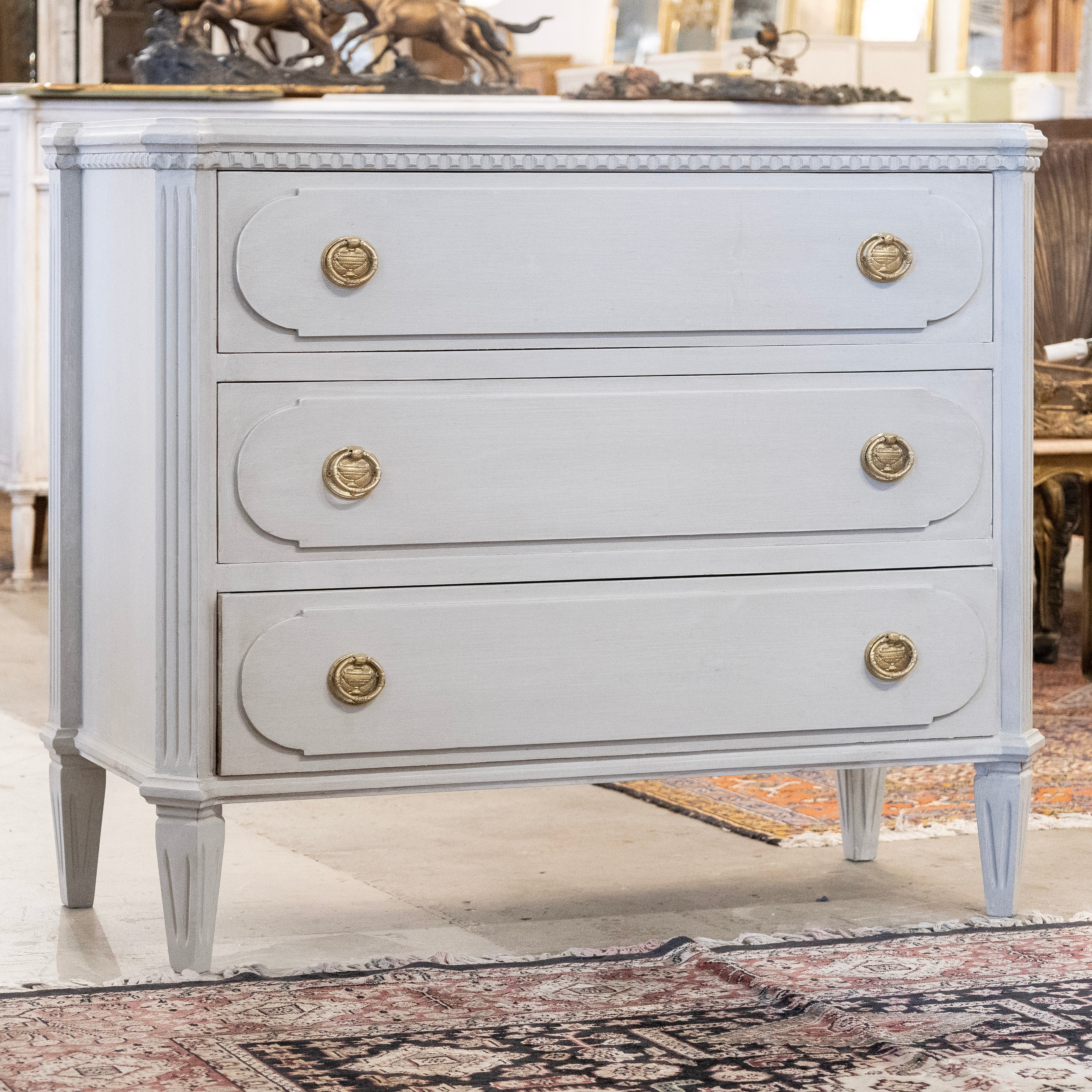 Swedish 3-Drawer Chest – Rounded Trim & Canted Corners in French Grey - Image 2