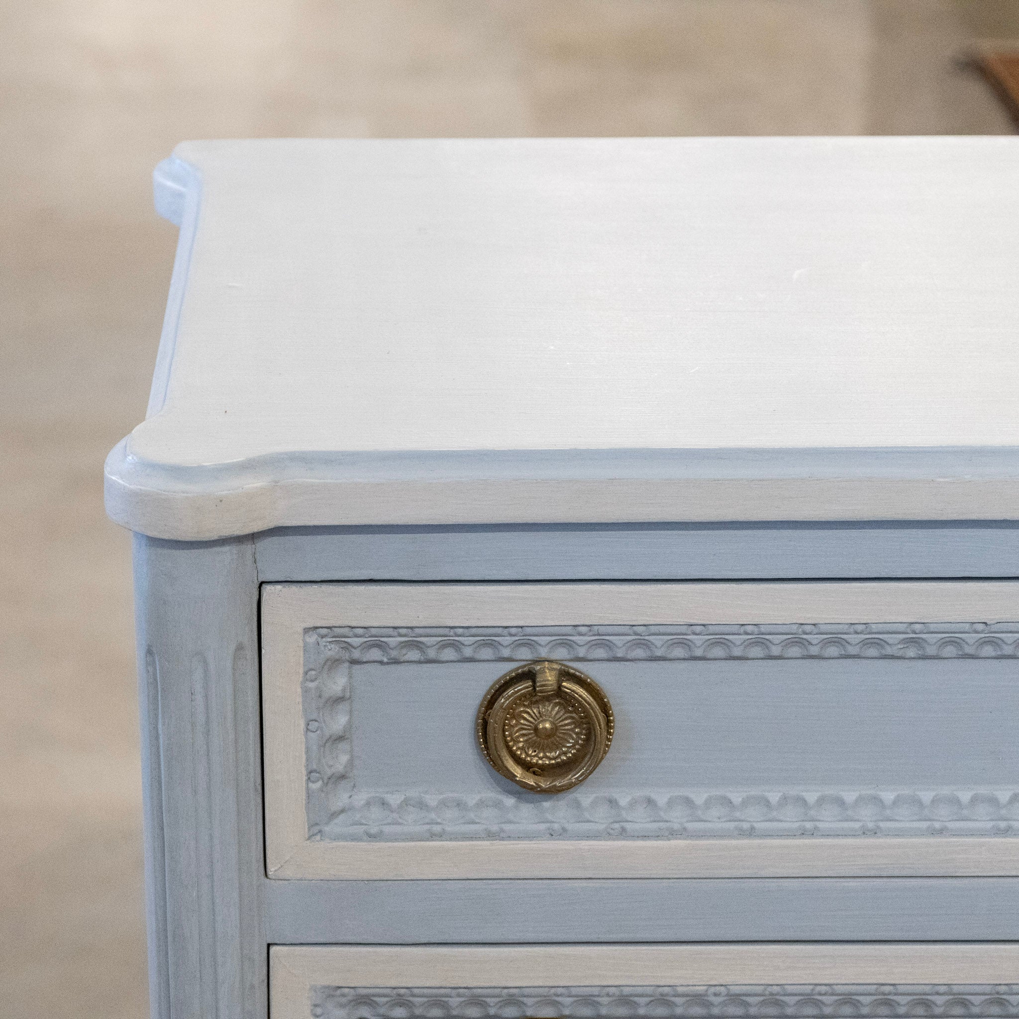 Swedish 3-Drawer Chest with Beaded Trim and Tall Legs in Soft Blue - Image 5