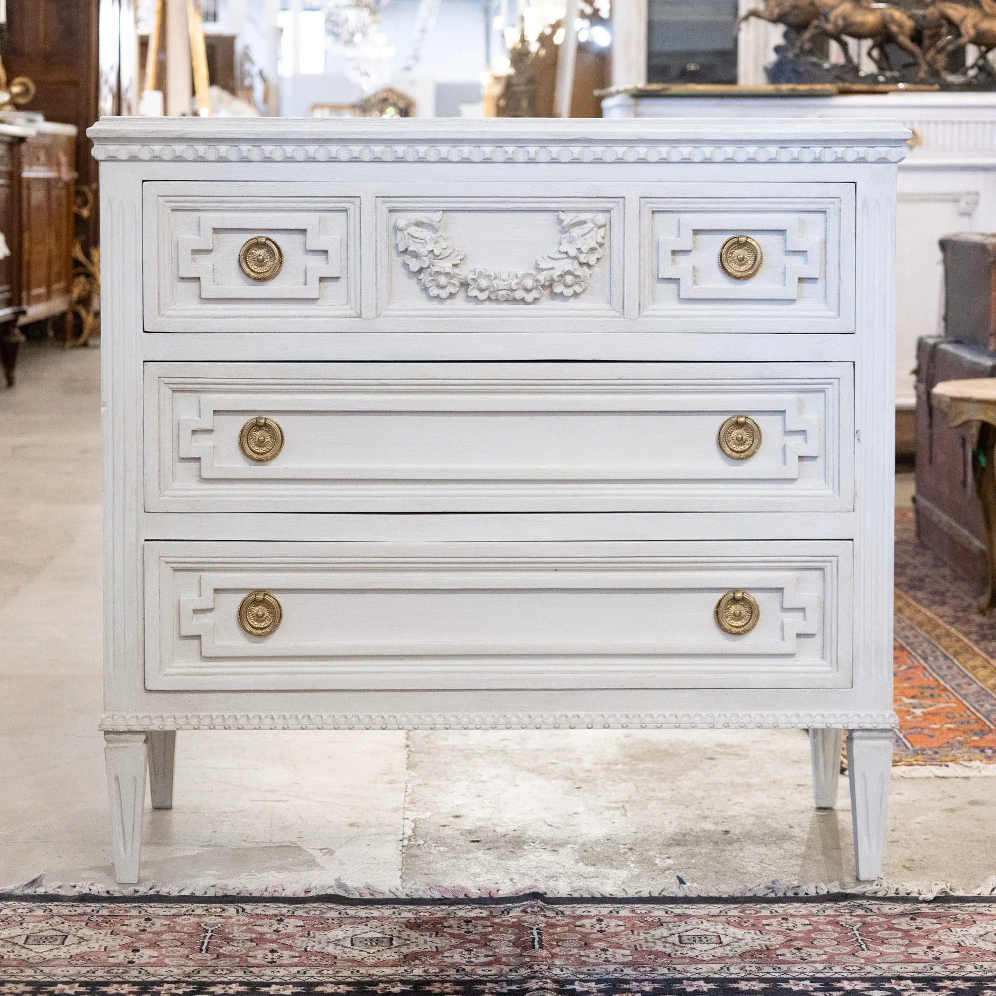 Swedish 3-Drawer Chest With Floral Garland Carving in Soft White