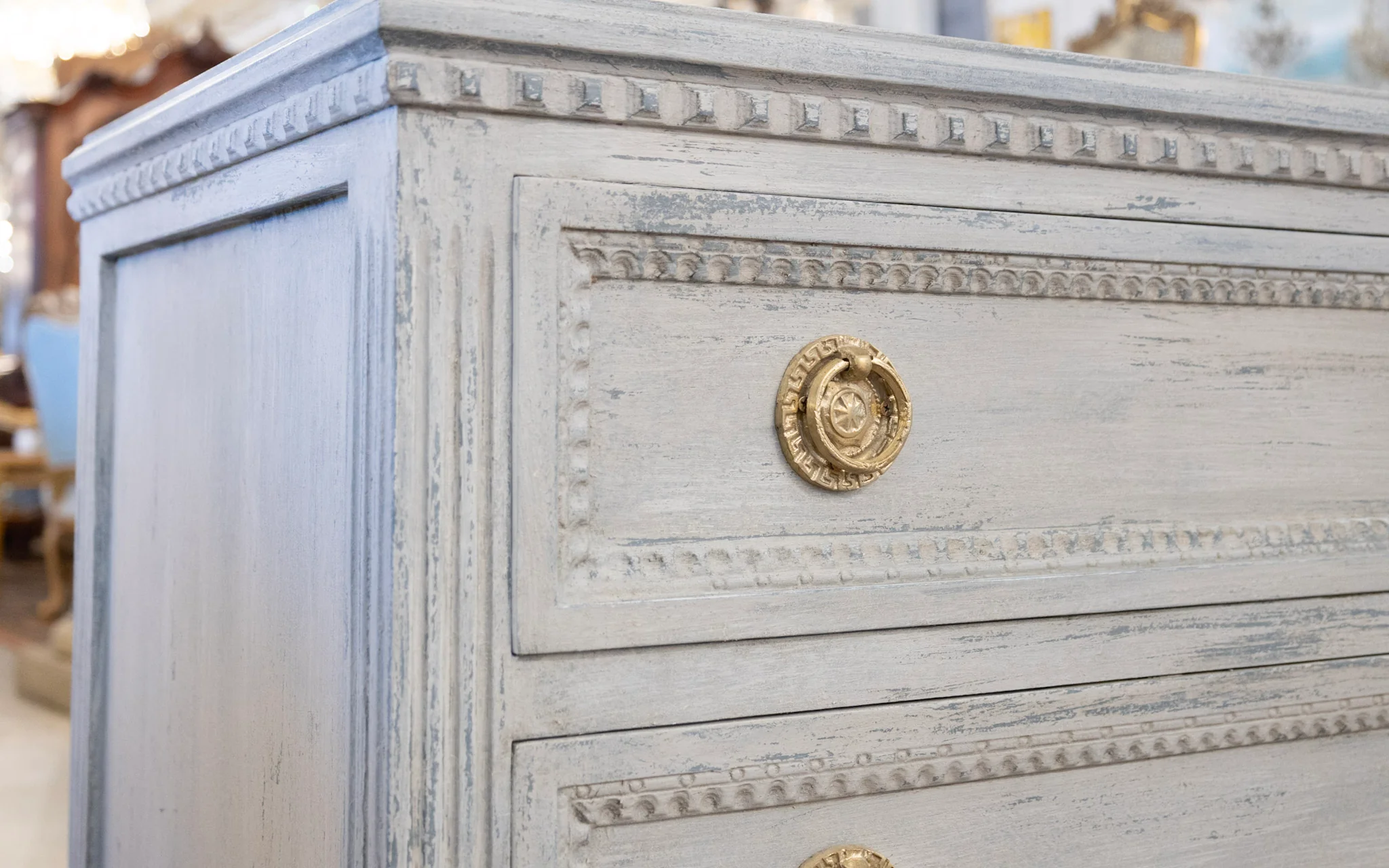 Swedish 3-Drawer Chest – Distressed Grey Finish & Beaded Drawer Trim - Image 5