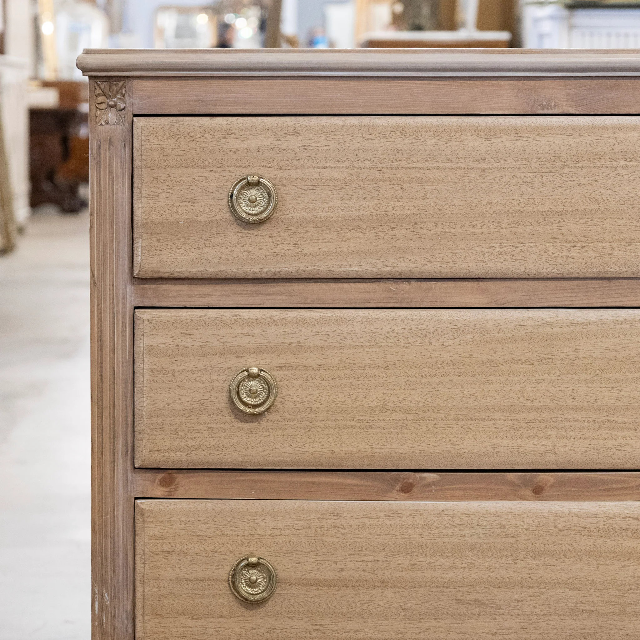 Swedish 3-Drawer Light Wood Chest with Carved Rosettes - Image 5
