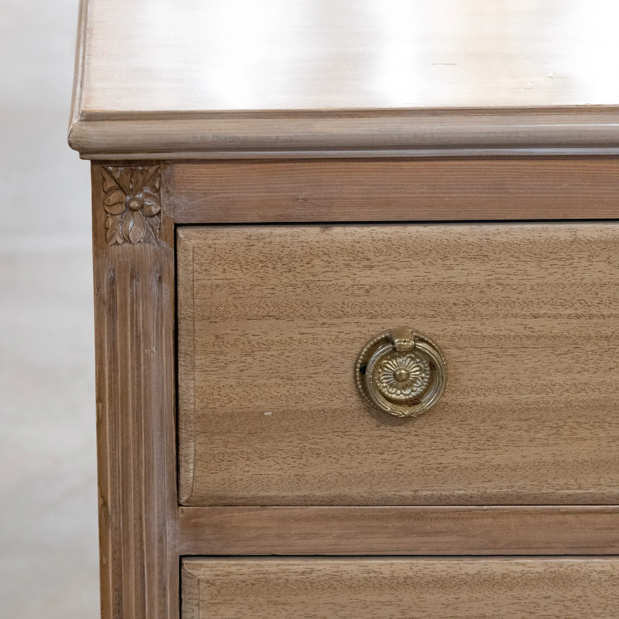 Swedish 3-Drawer Light Wood Chest with Carved Rosettes - Image 6