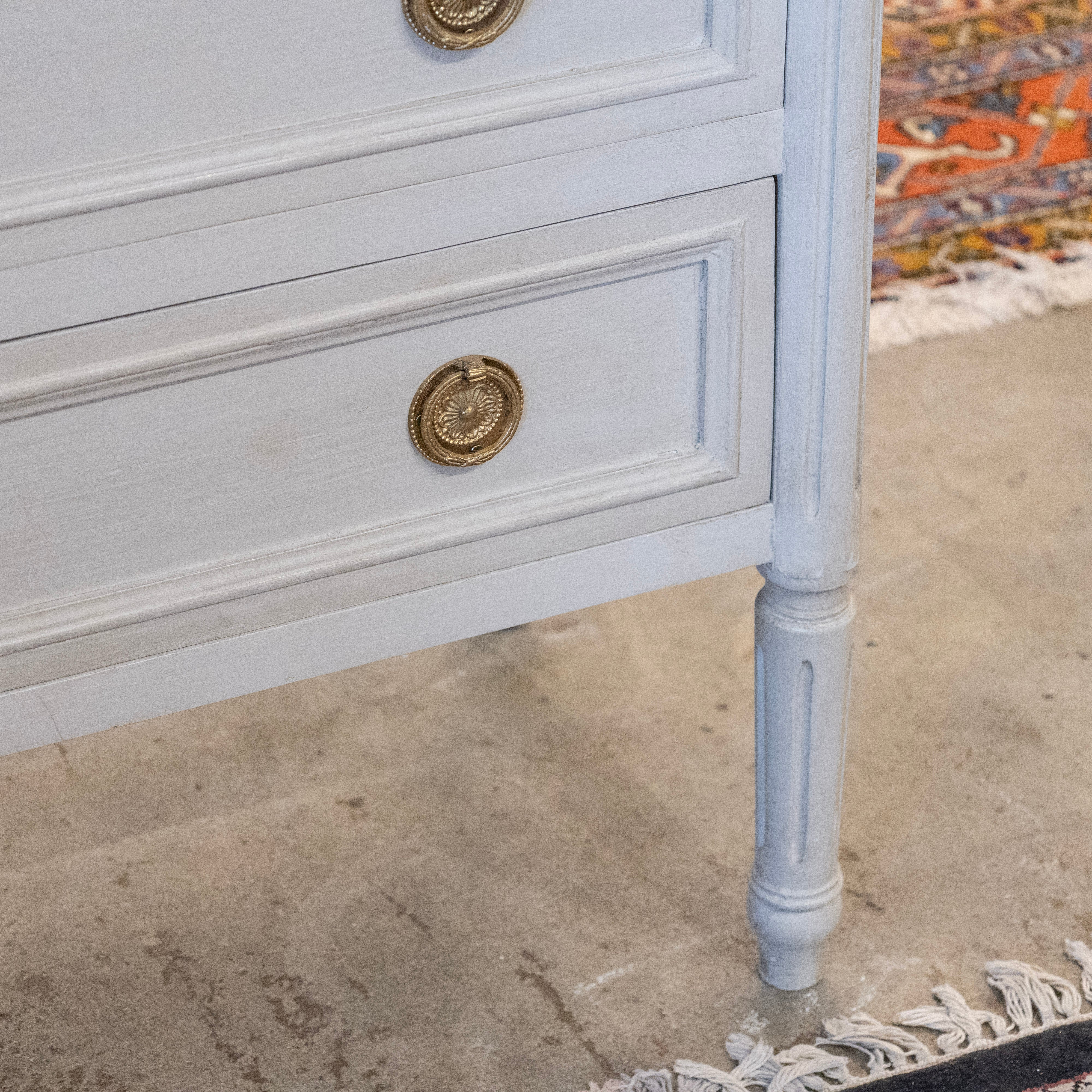Swedish 3-Drawer Nightstand – Fluted Trim & Drawers in French Grey - Image 5