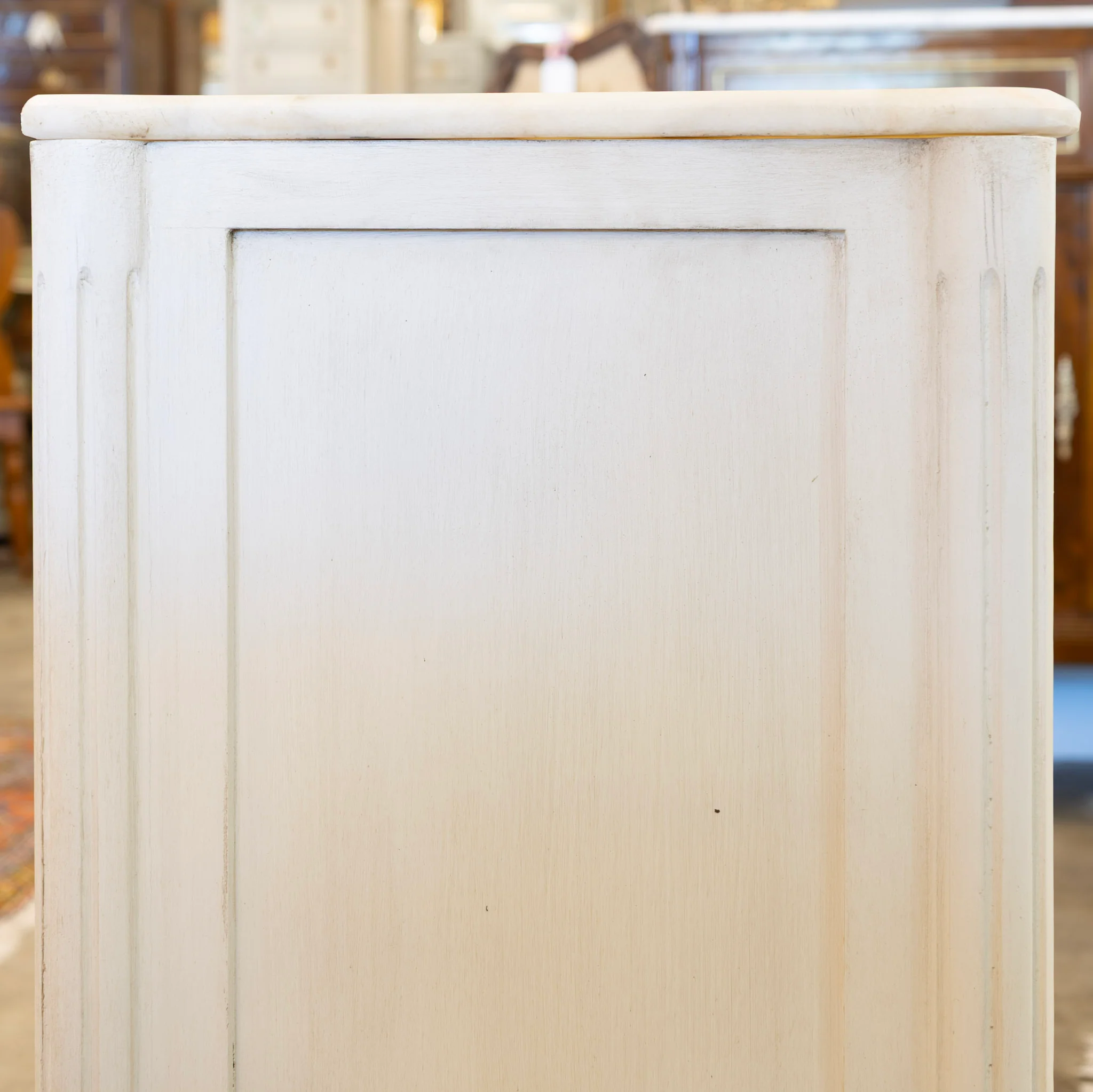 Swedish 3-Drawer Nightstand – Reeded and Carved Detailing & Marble Top in Dove White - Image 5