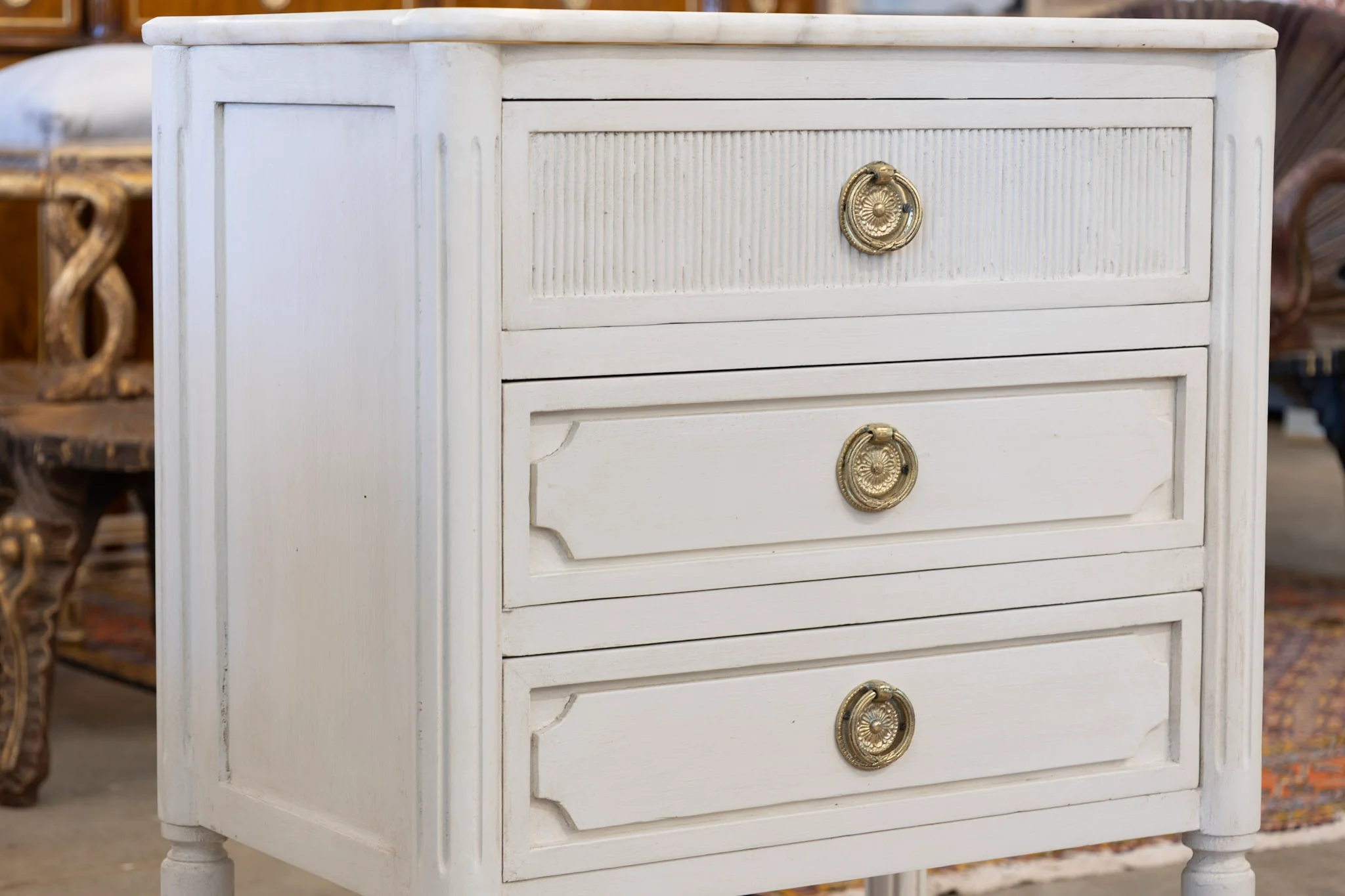 Swedish 3-Drawer Nightstand – Reeded and Carved Detailing & Marble Top in Dove White - Image 6