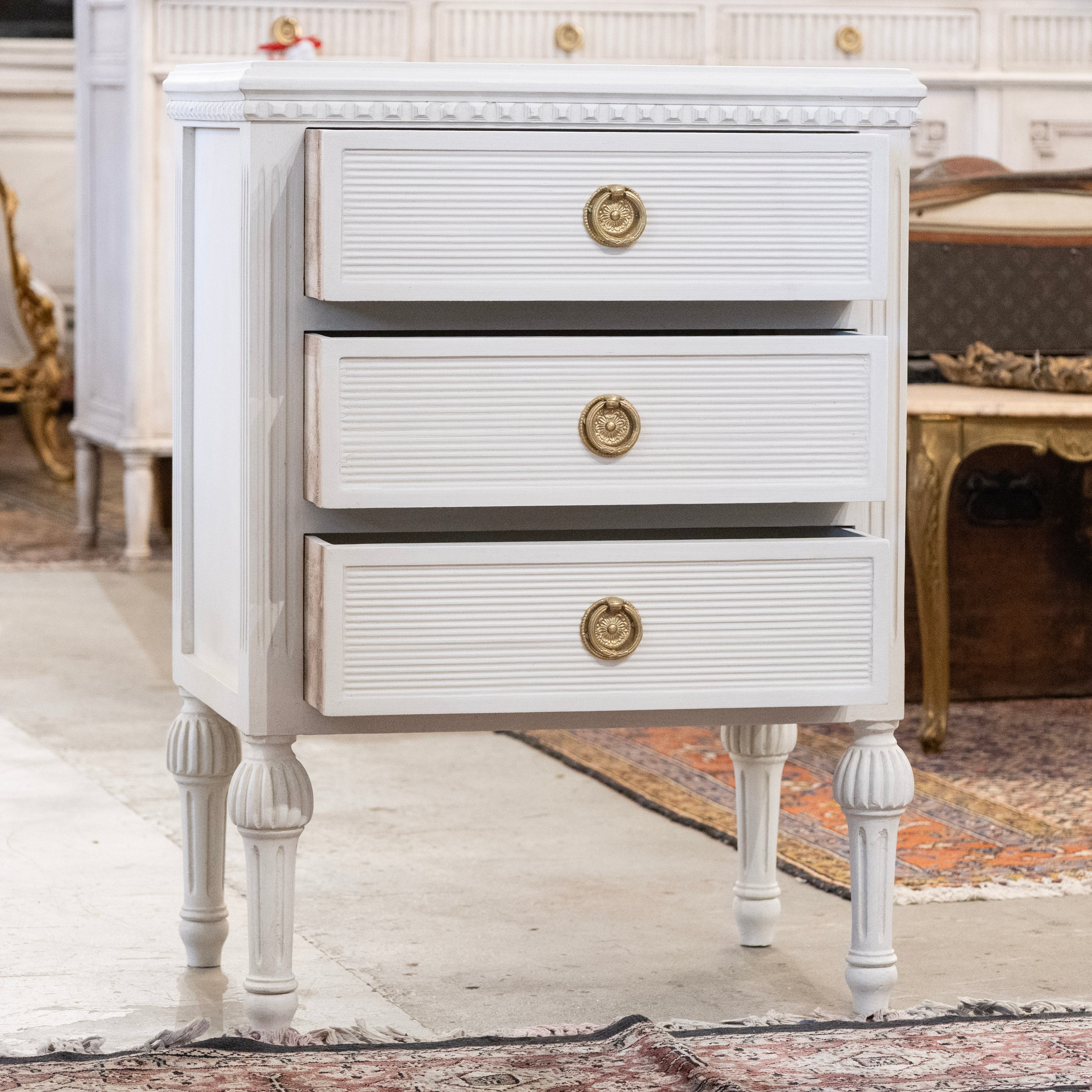 Swedish 3-Drawer Nightstand – Reeded Trim & Ballerina Legs in Dove White - Image 3