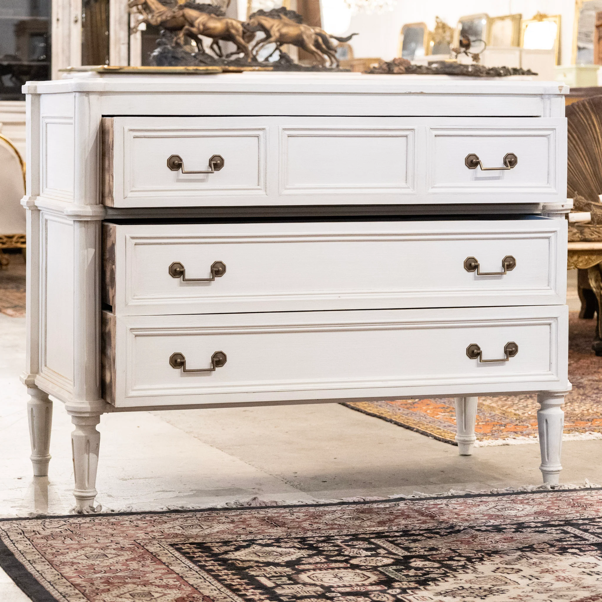 Swedish 3-Drawer Chest – Rounded Fluted Corners & Square Pulls in Dove White - Image 3