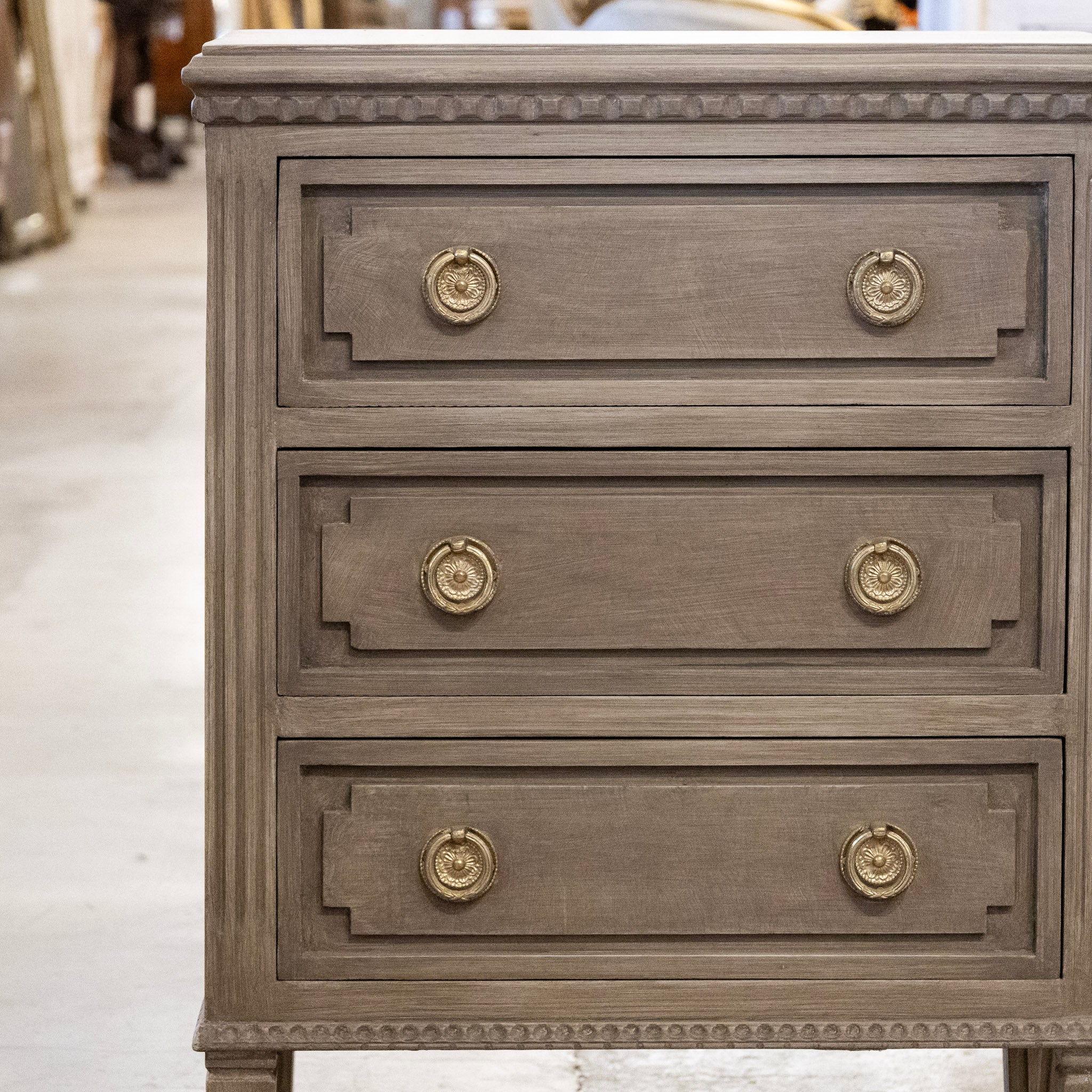 Swedish 3-Drawer Nightstand with Closed Block Front in Distressed Brown - Image 4