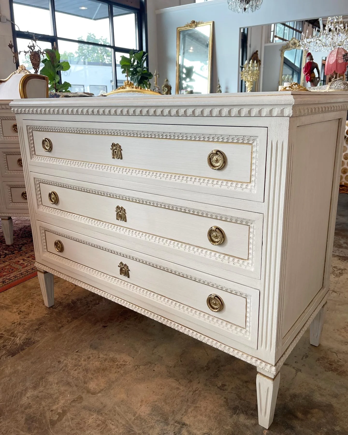 Swedish Beaded Front Chest with Escutcheon on Drawers - Image 3
