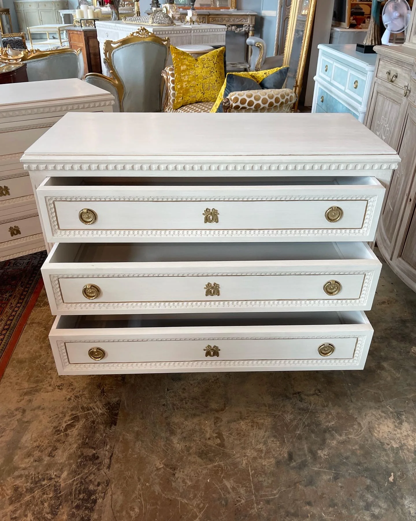 Swedish Beaded Front Chest with Escutcheon on Drawers - Image 5