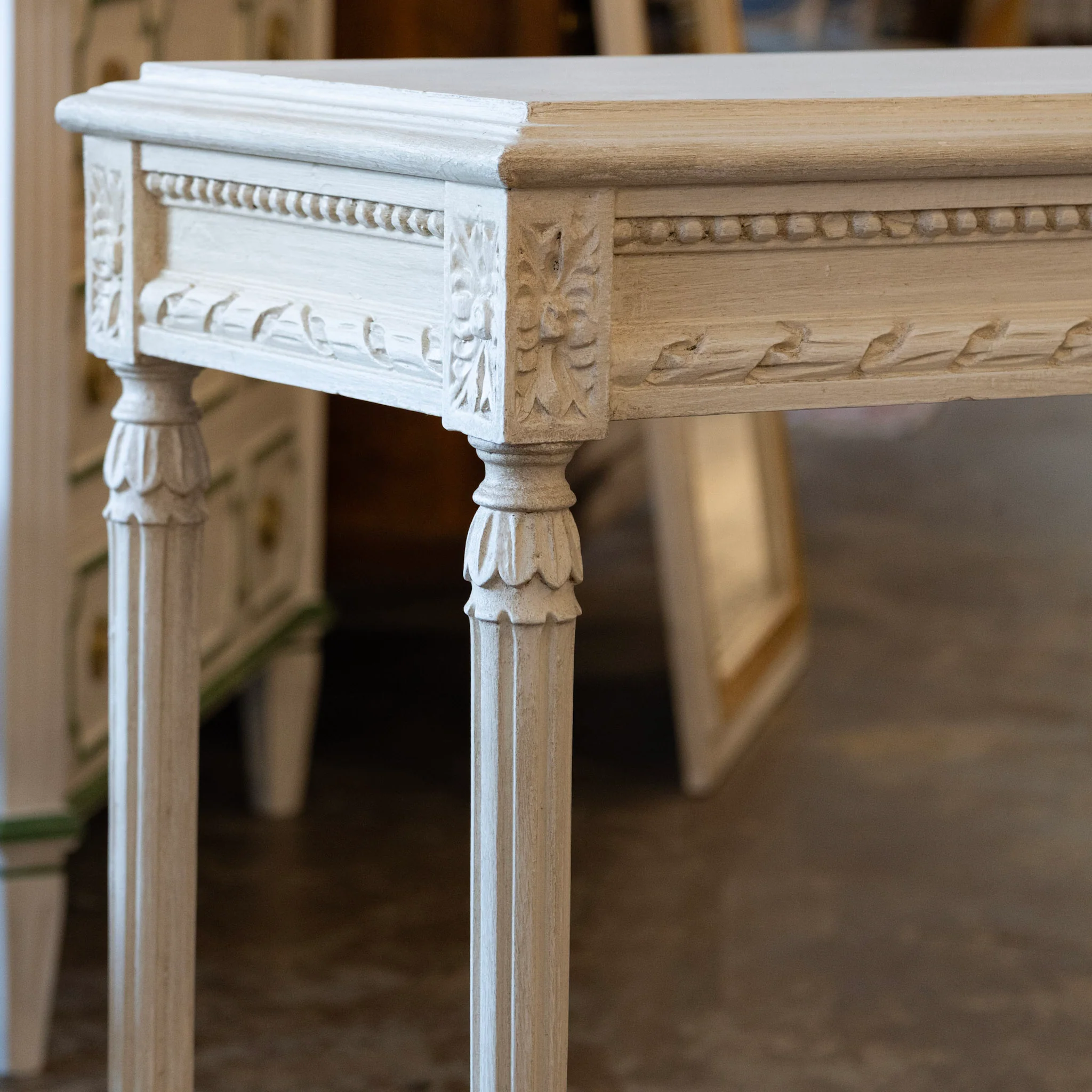 Swedish Carved Console Table – Antique White Finish - Image 6
