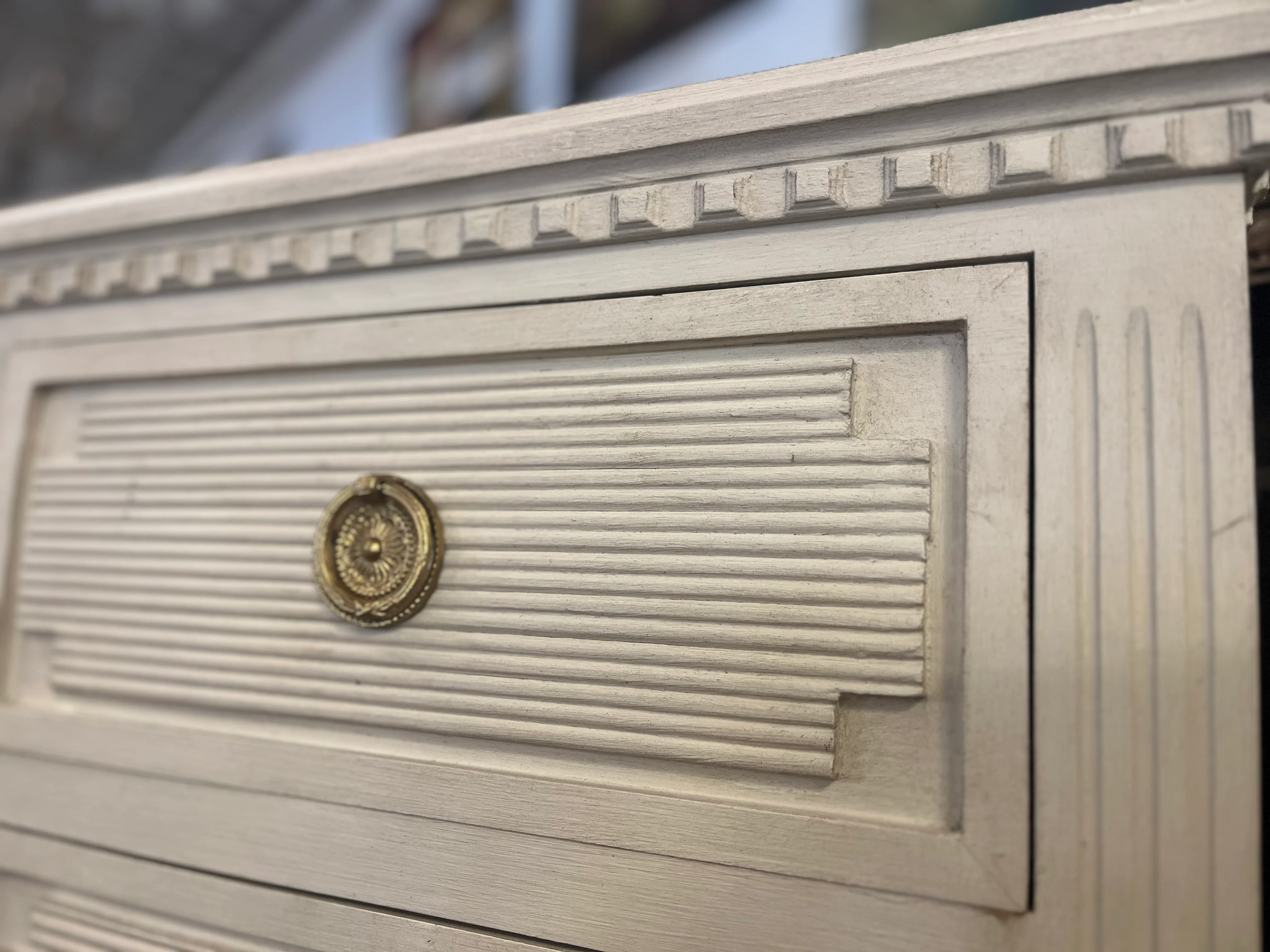 Swedish Nightstand with Reeded Detailing - Image 3