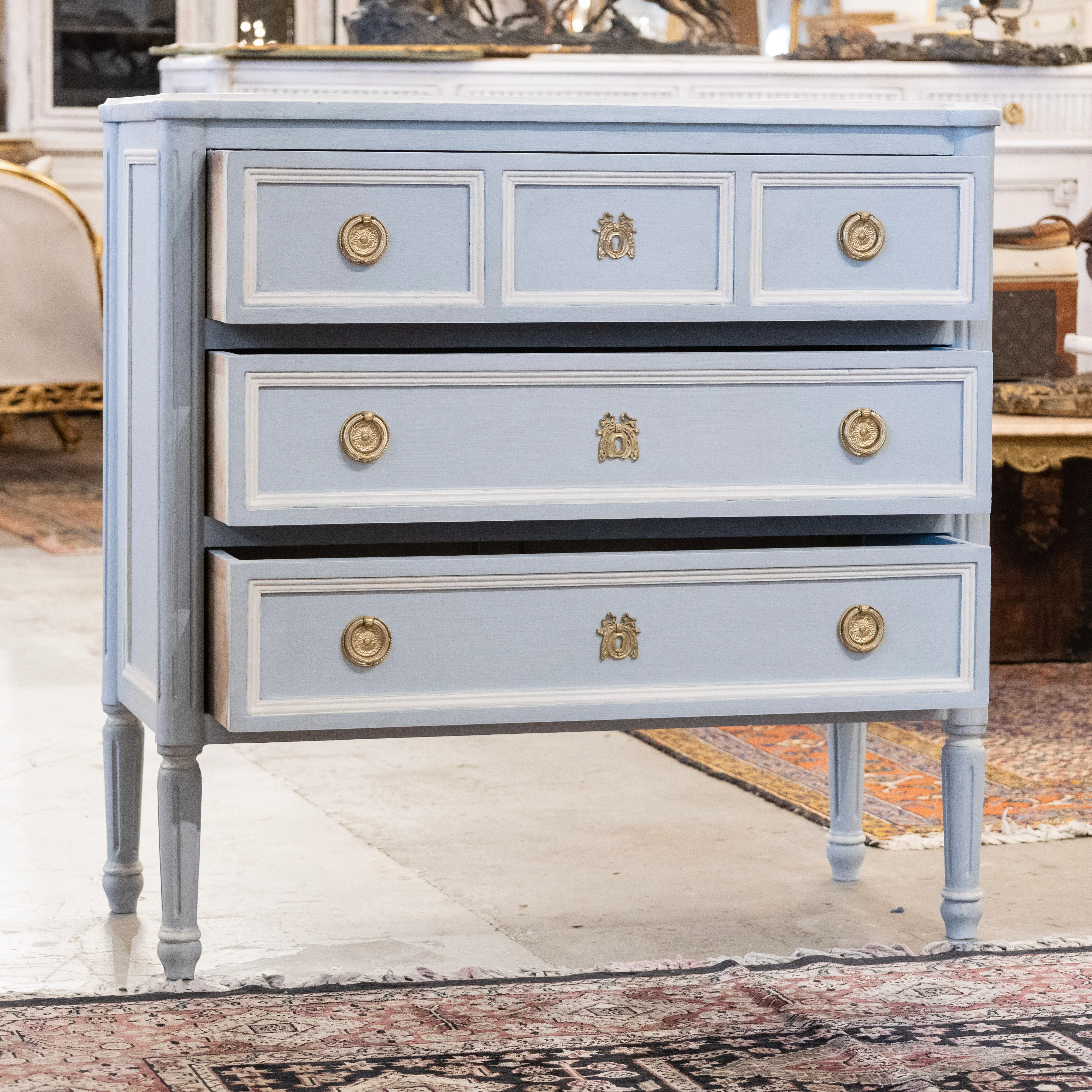 Swedish 3-Drawer Chest – Rounded Corners & White Trim in Blue - Image 3