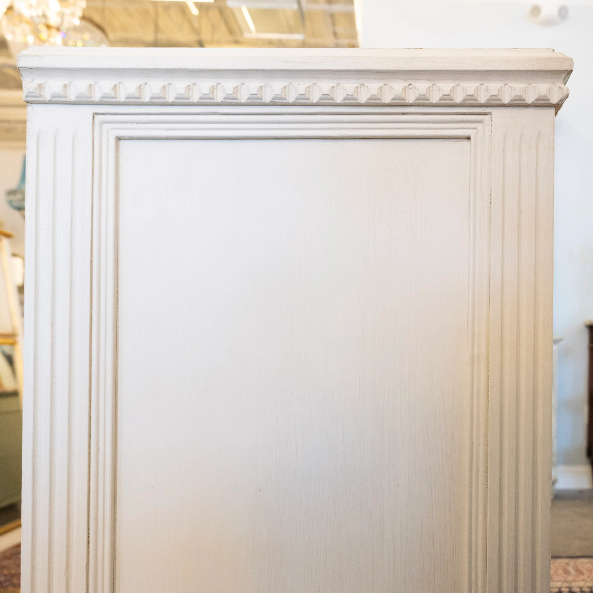 Swedish Four-Door Sideboard –  Lattice Carvings in Washed Antique White - Image 11