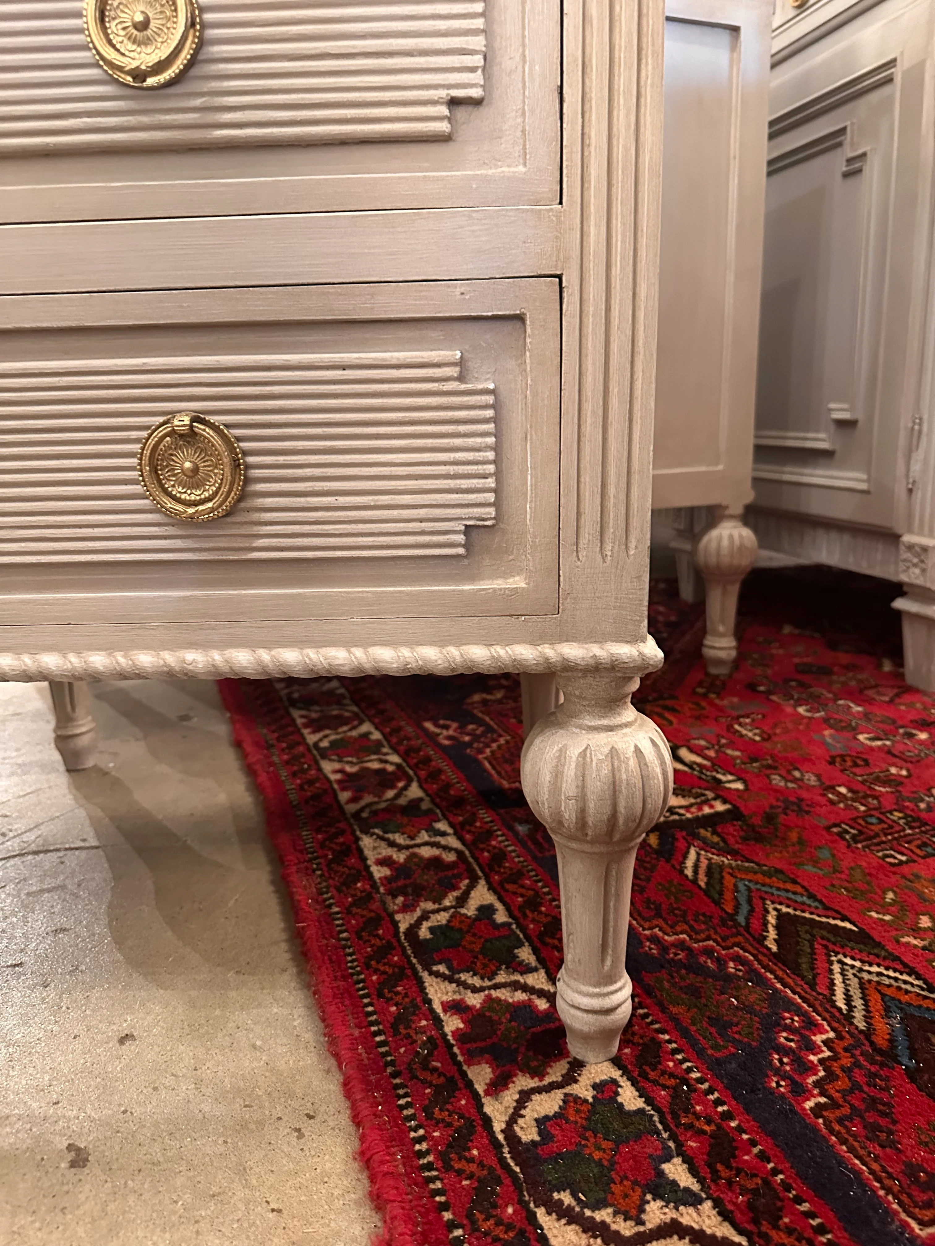 Swedish Horizontal Reeded Block Nightstand - Image 3