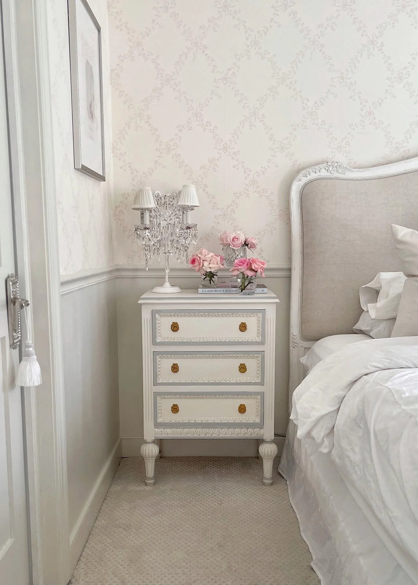 Swedish Nightstand with Ballerina Legs in an Off-White with Light Blue Trim - Image 4