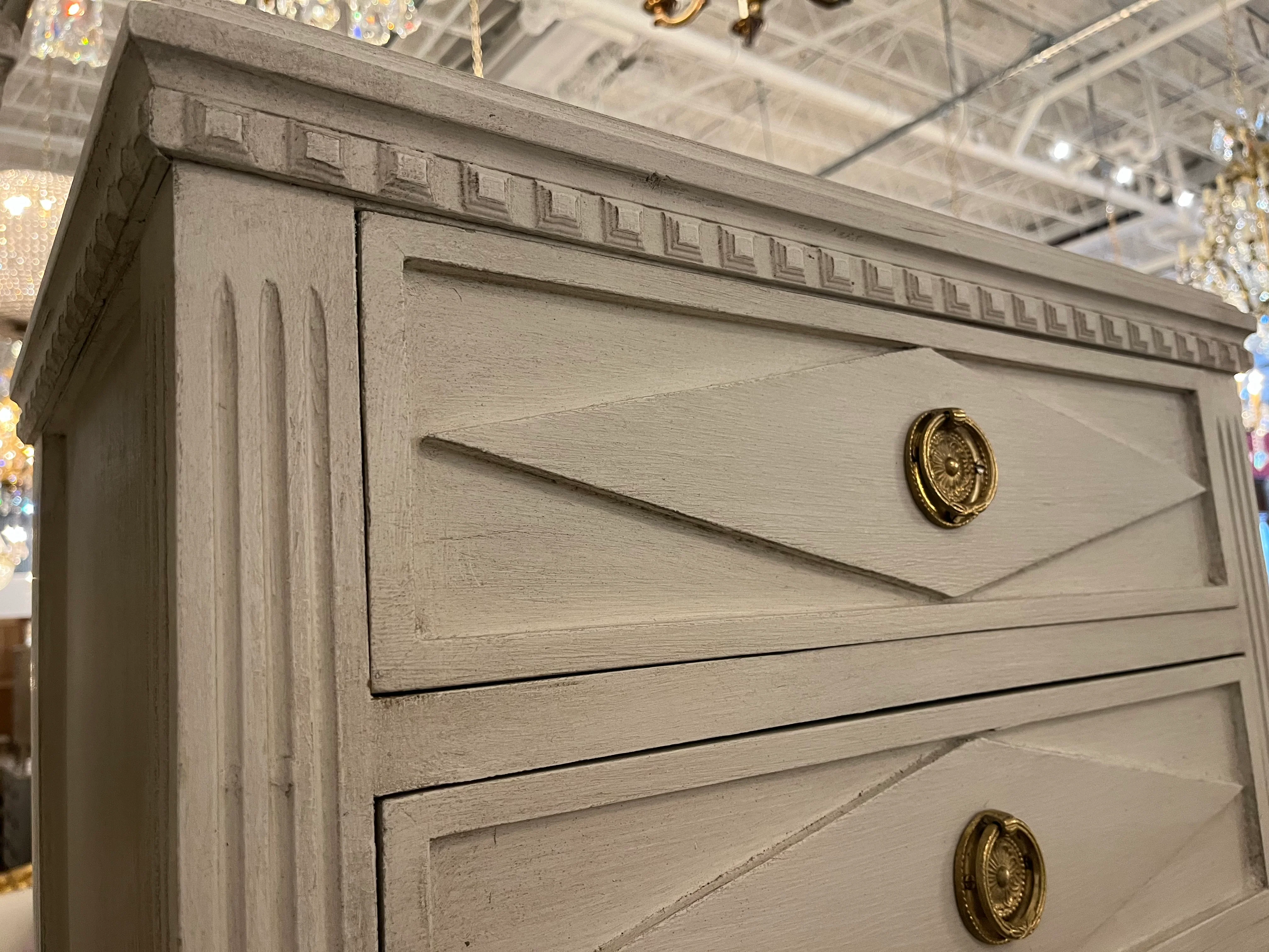 Swedish Nightstand with Carved Diamond Blocks - Image 3