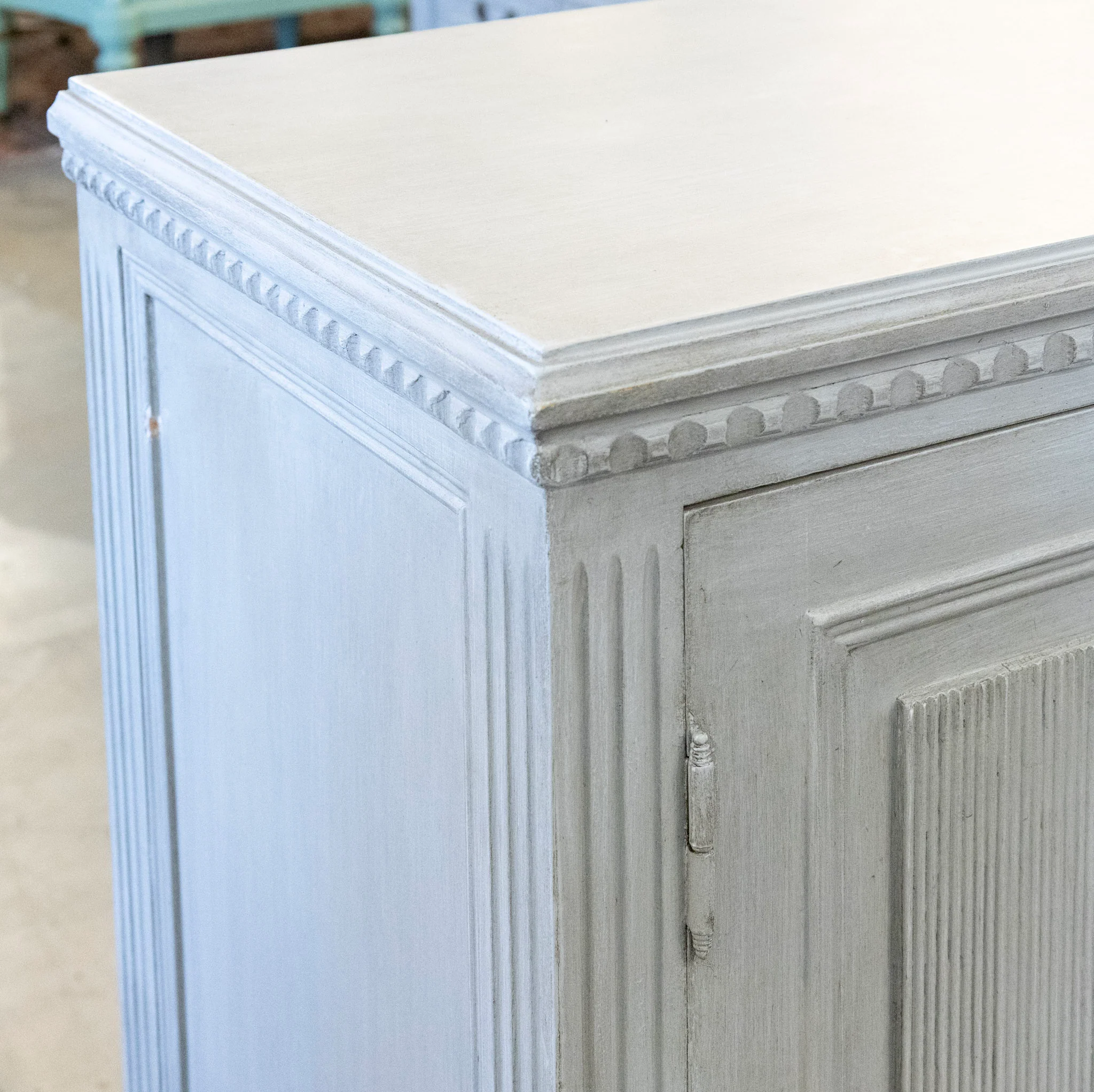 Swedish Painted Sideboard – Reeded Panels & Brass Hardware in French Grey - Image 10