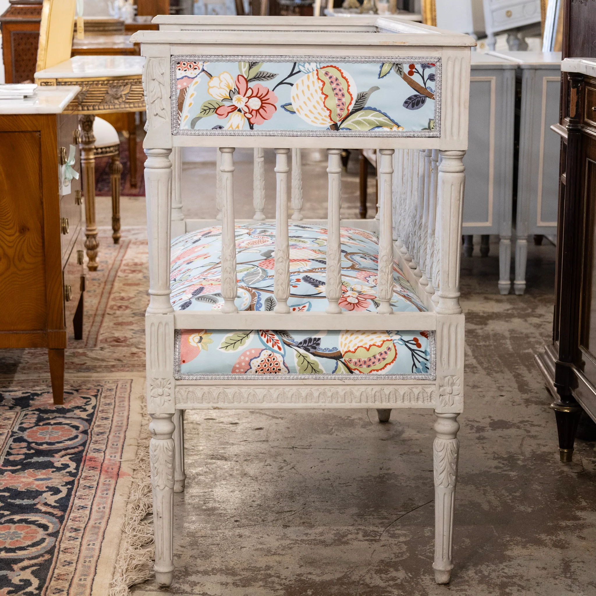 Swedish Painted Settee – Blue Botanical Print Upholstery - Image 8