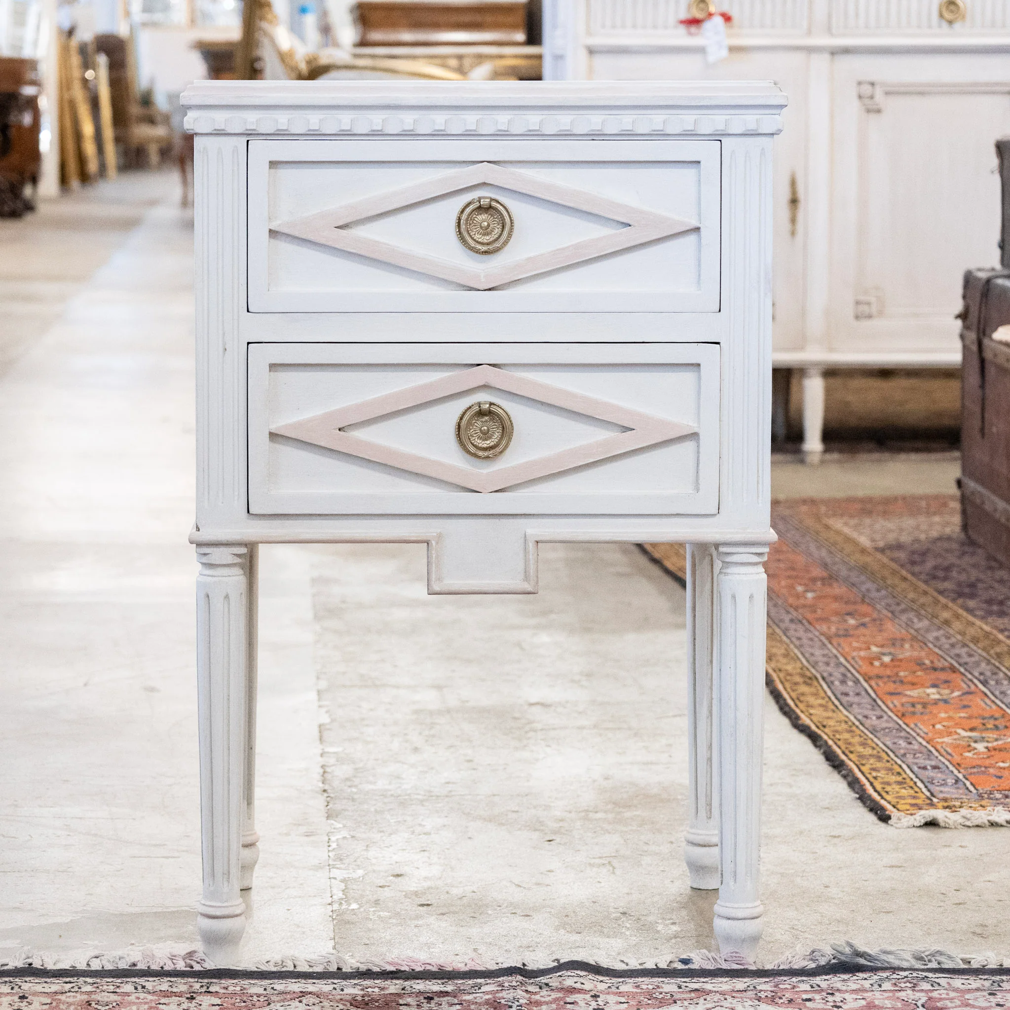 Swedish Petite 2-Drawer Nightstand – Pink Diamond Trim in Dove White
