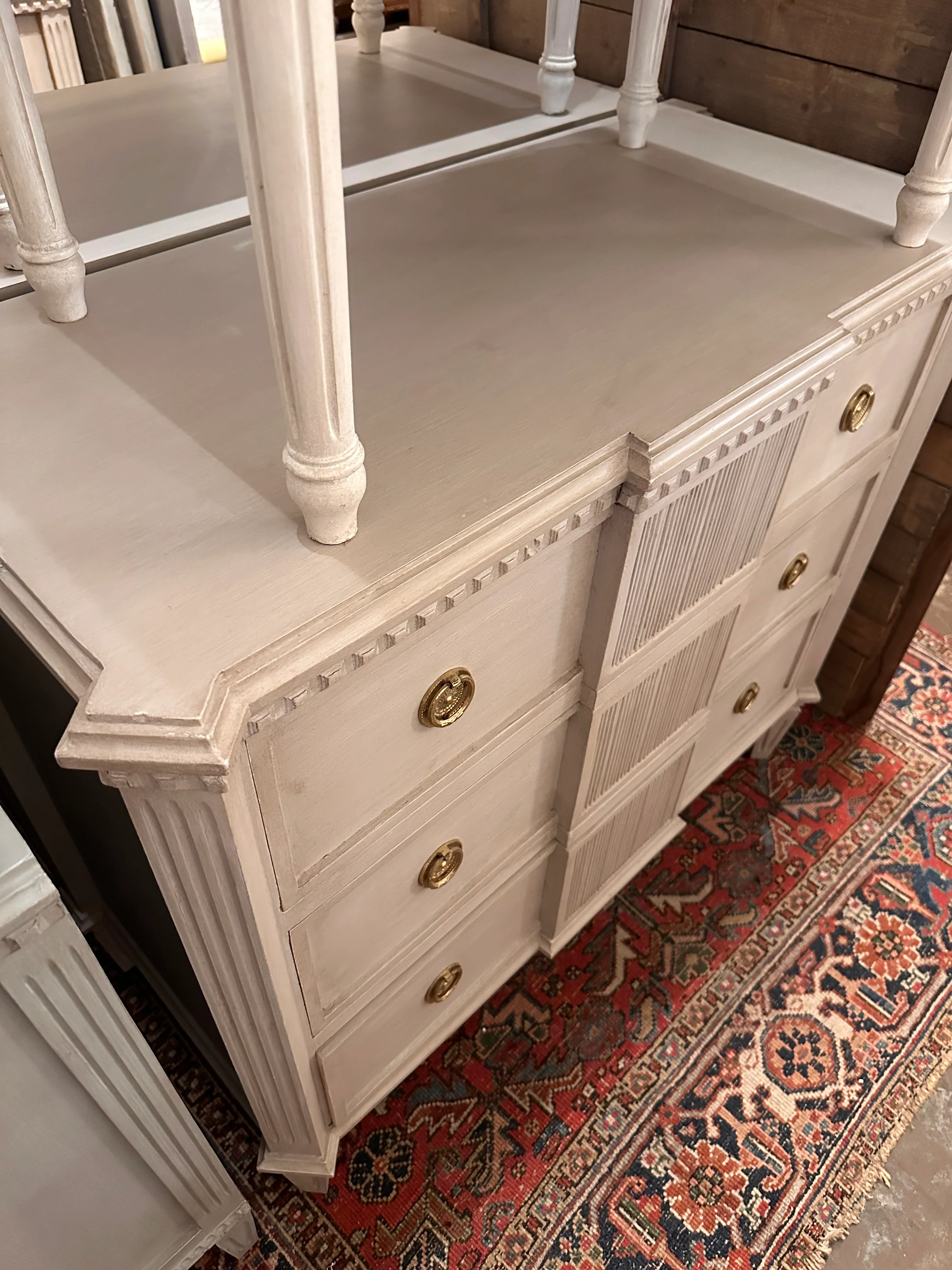 Swedish Reeded Chest with Canted Corners - Image 3