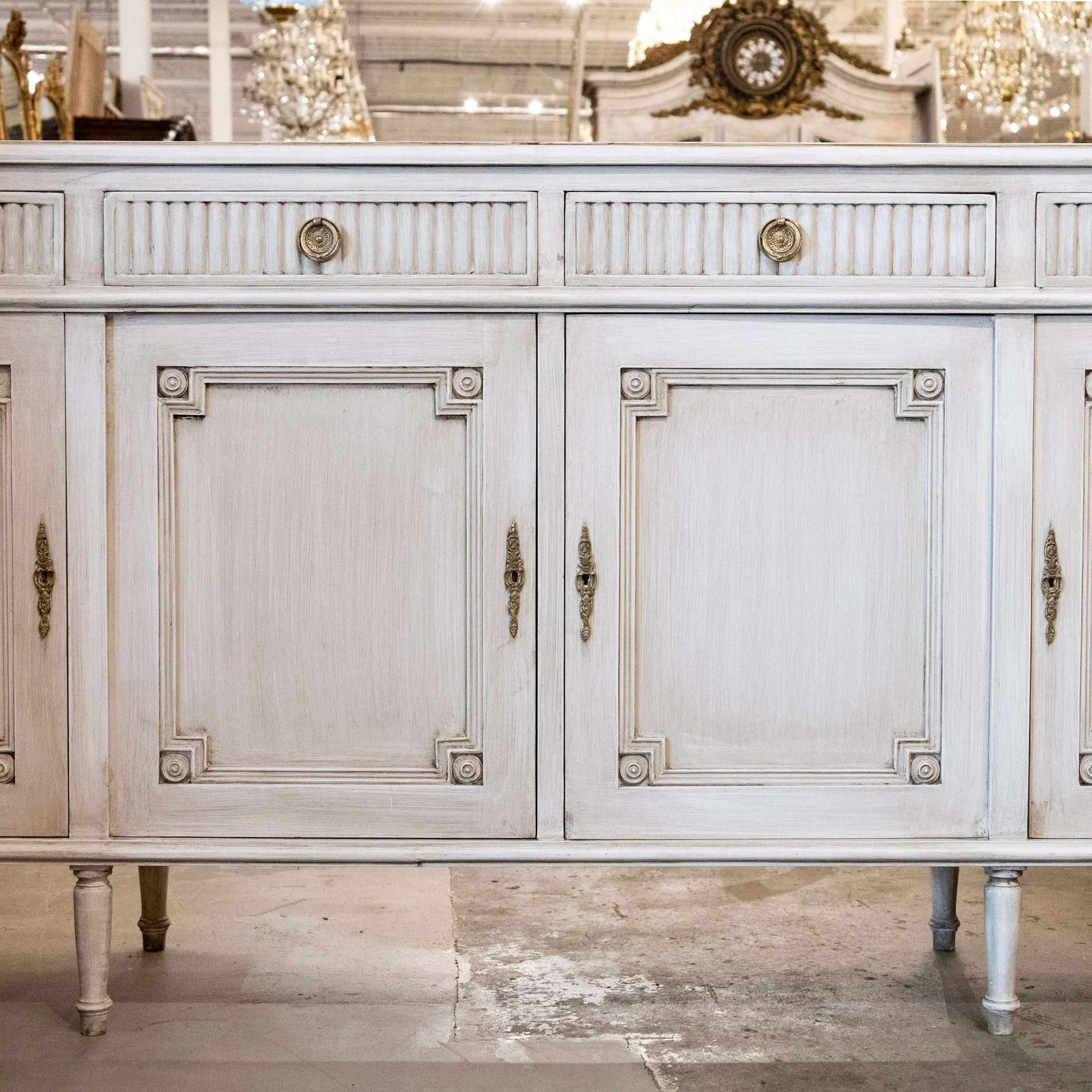 Swedish Sideboard in Antique White with Reeded Drawers & Carvings - Image 2