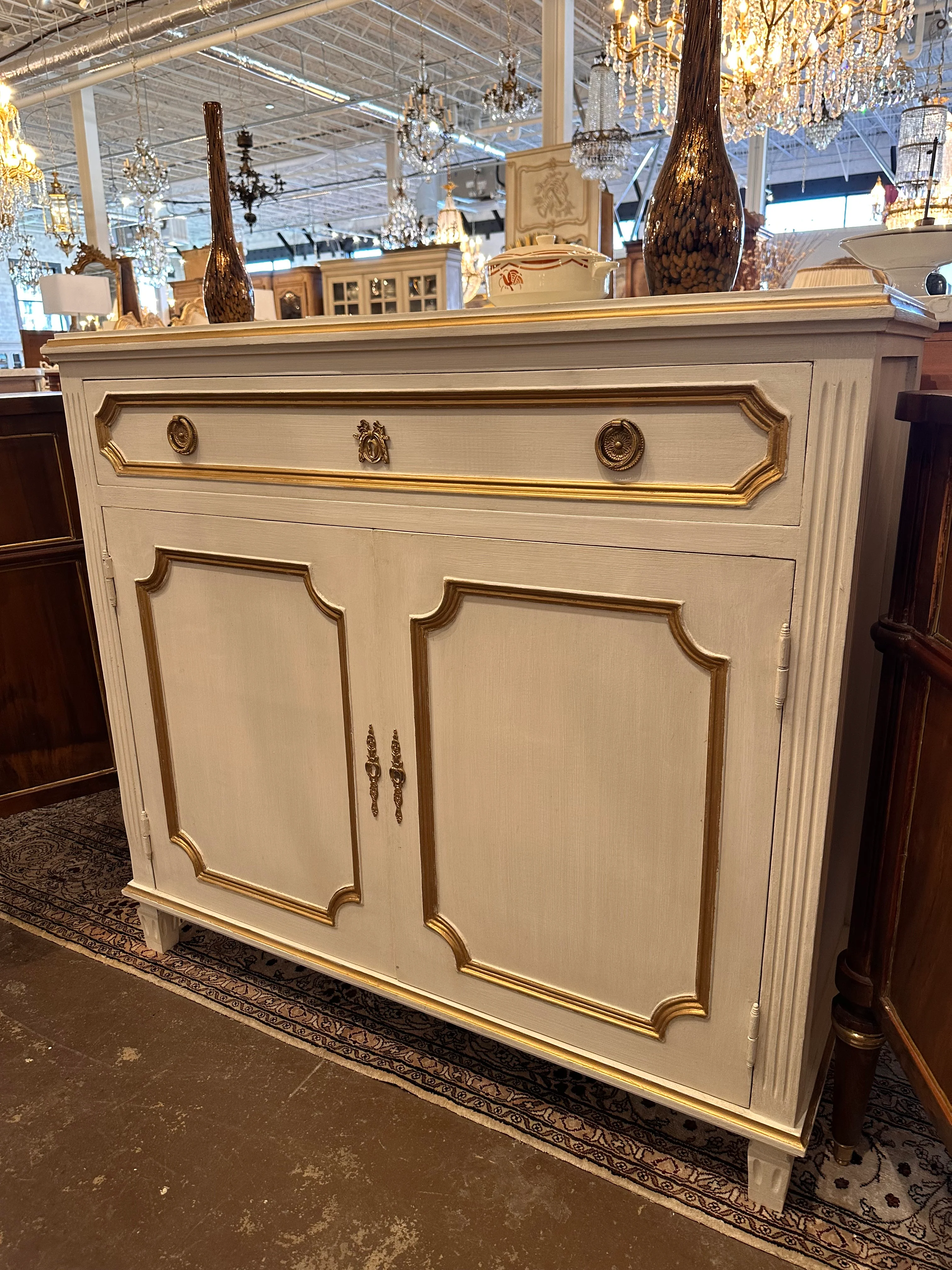Swedish White & Gold 2 Door Cabinet - Image 4