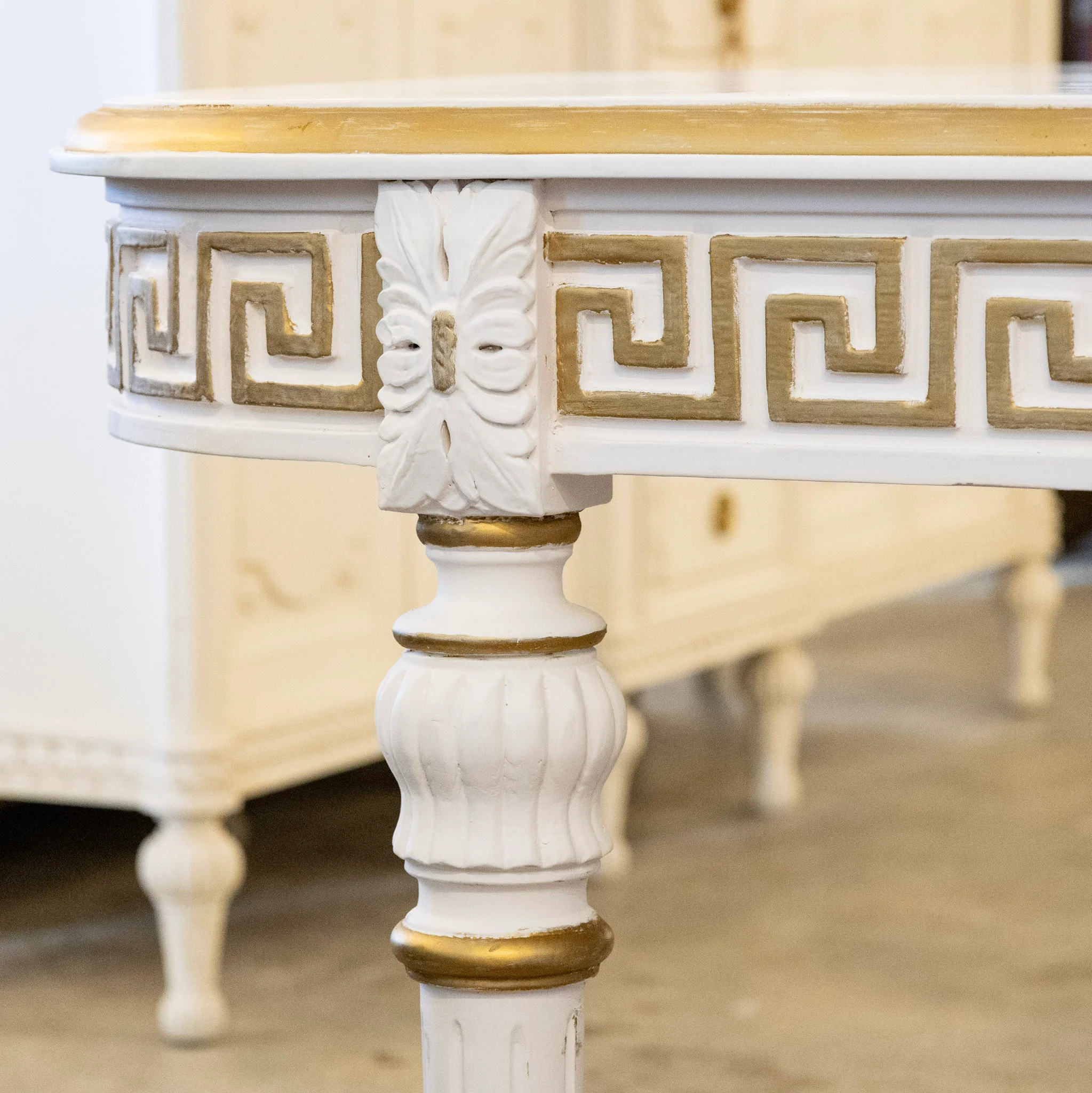 Swedish White Oval Dining Table – Gilded Greek Key Apron & Rounded Legs - Image 7